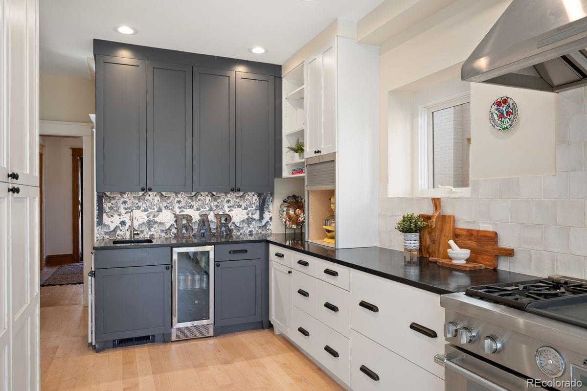 2230 N Cherry Street