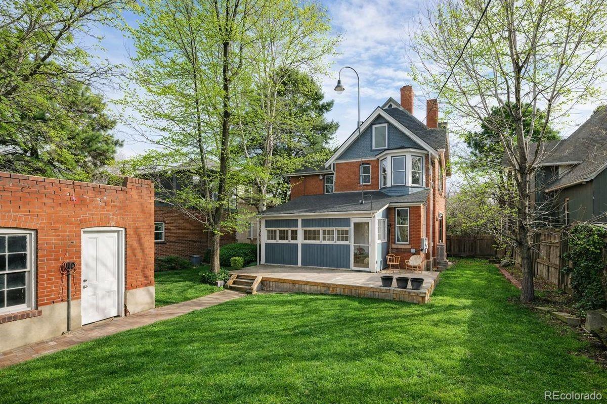 131 N Sherman Street