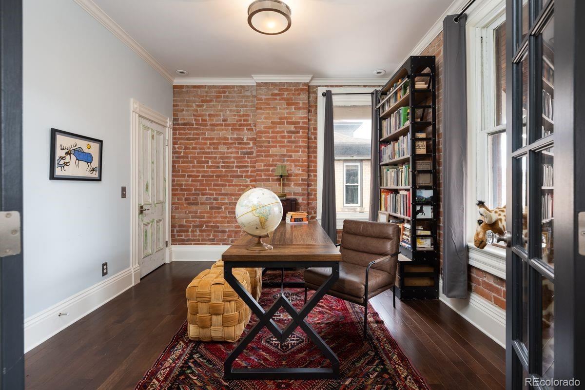 131 N Sherman Street