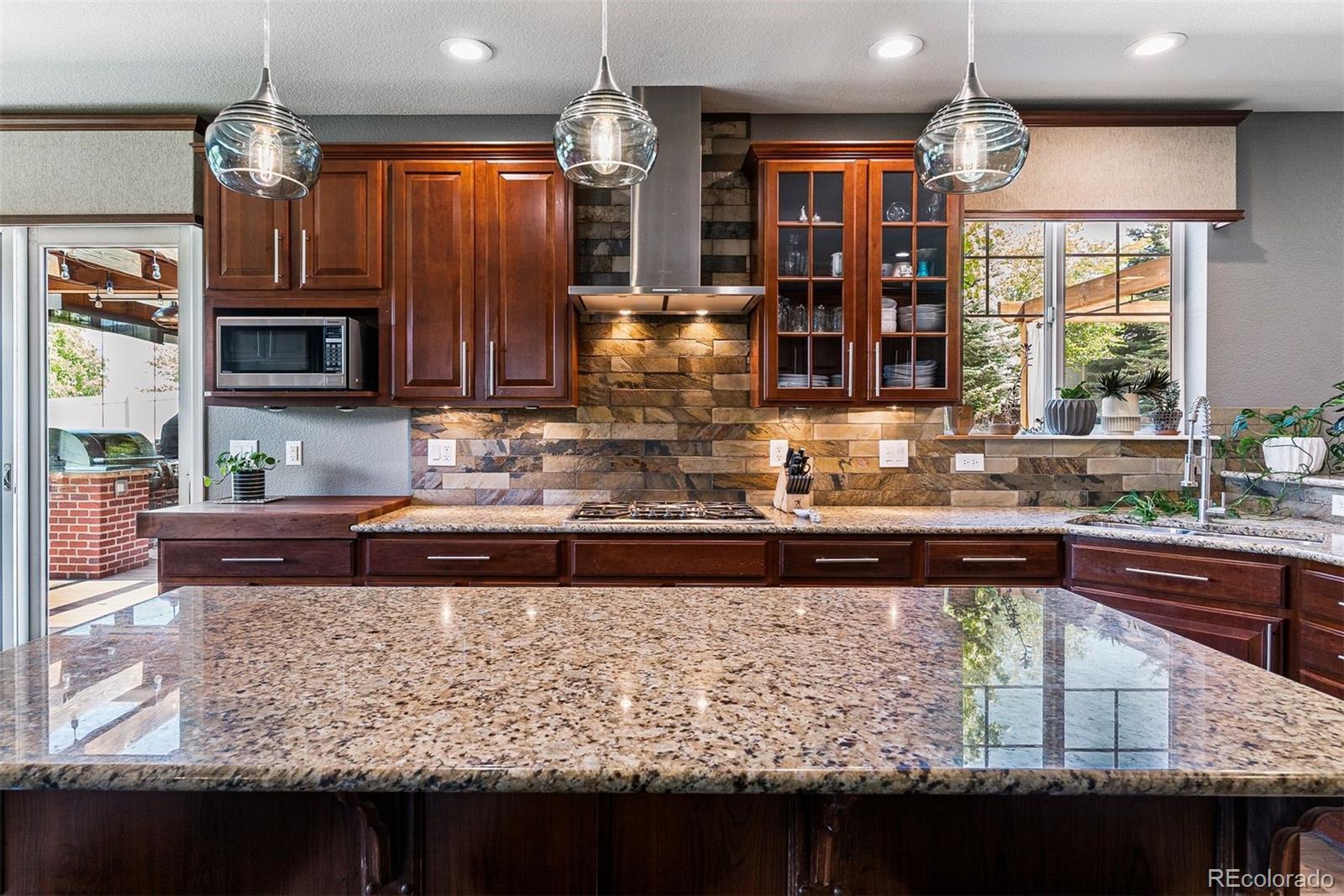 16267 W 59th Place