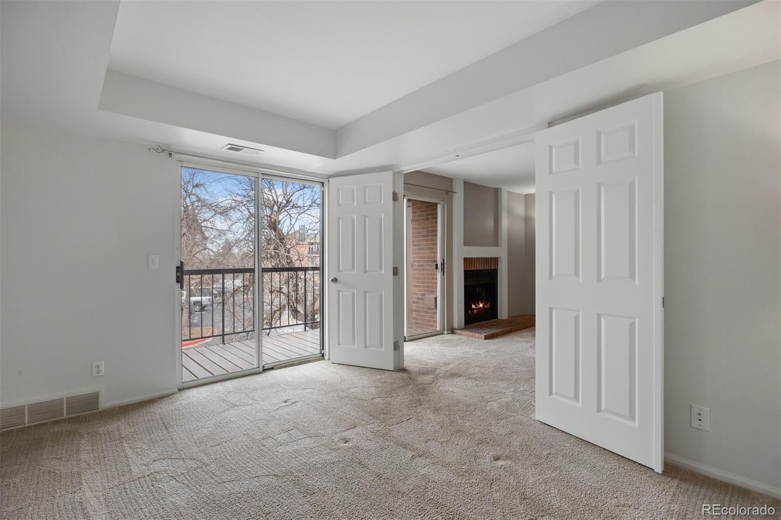 4899 S Dudley Street Unit: 10H