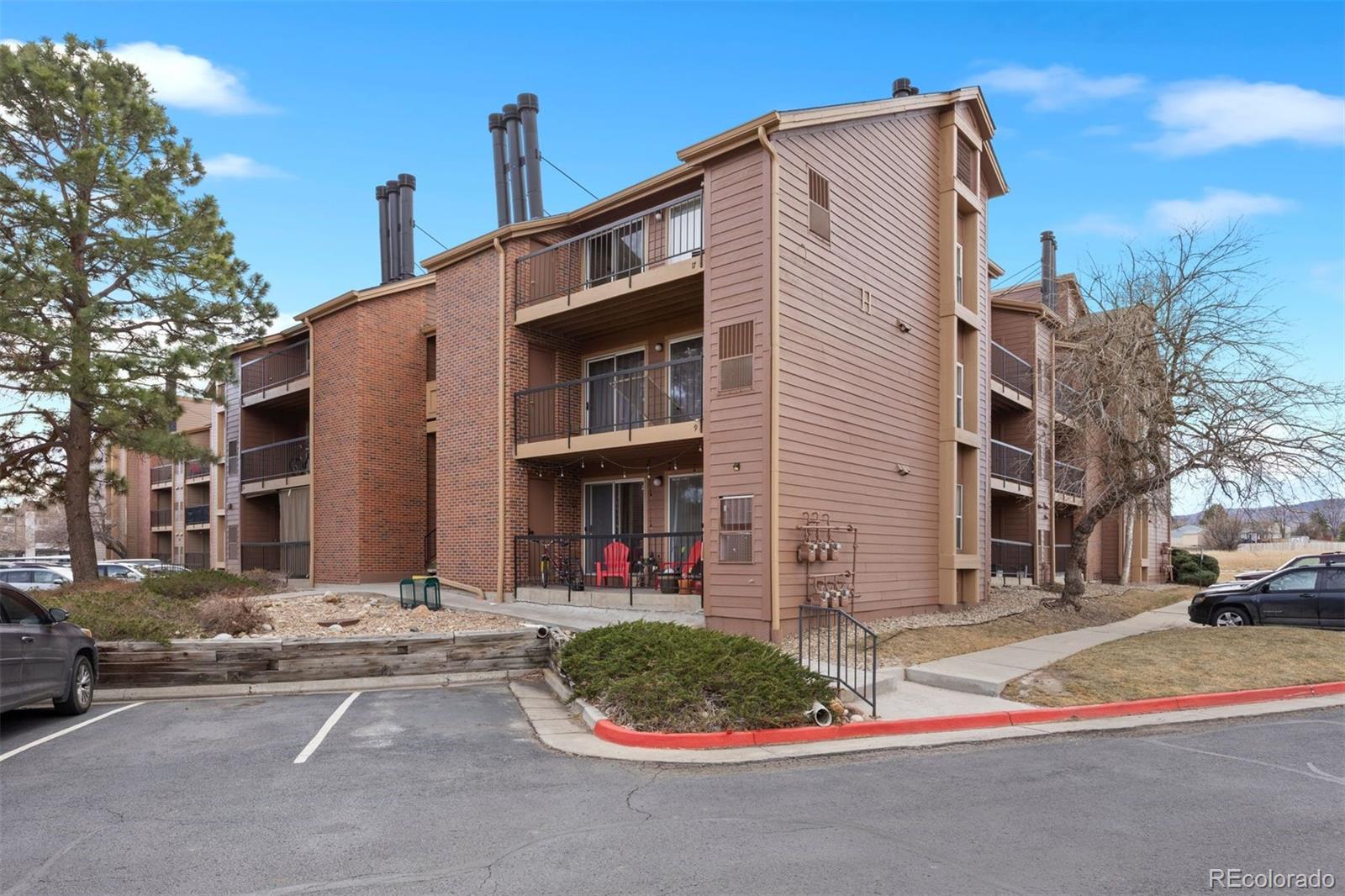 4899 S Dudley Street Unit: 10H