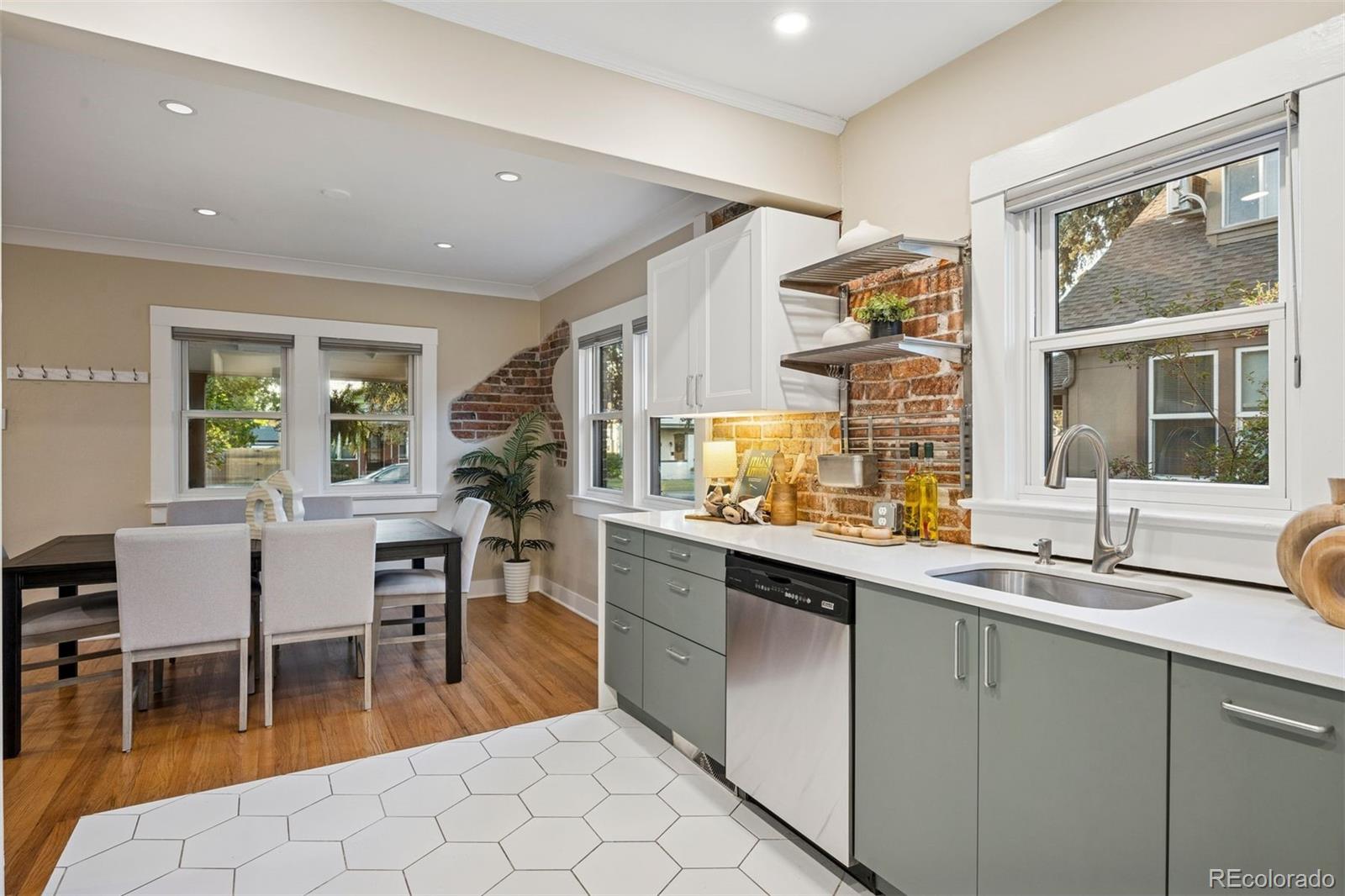 4446 Lowell Boulevard