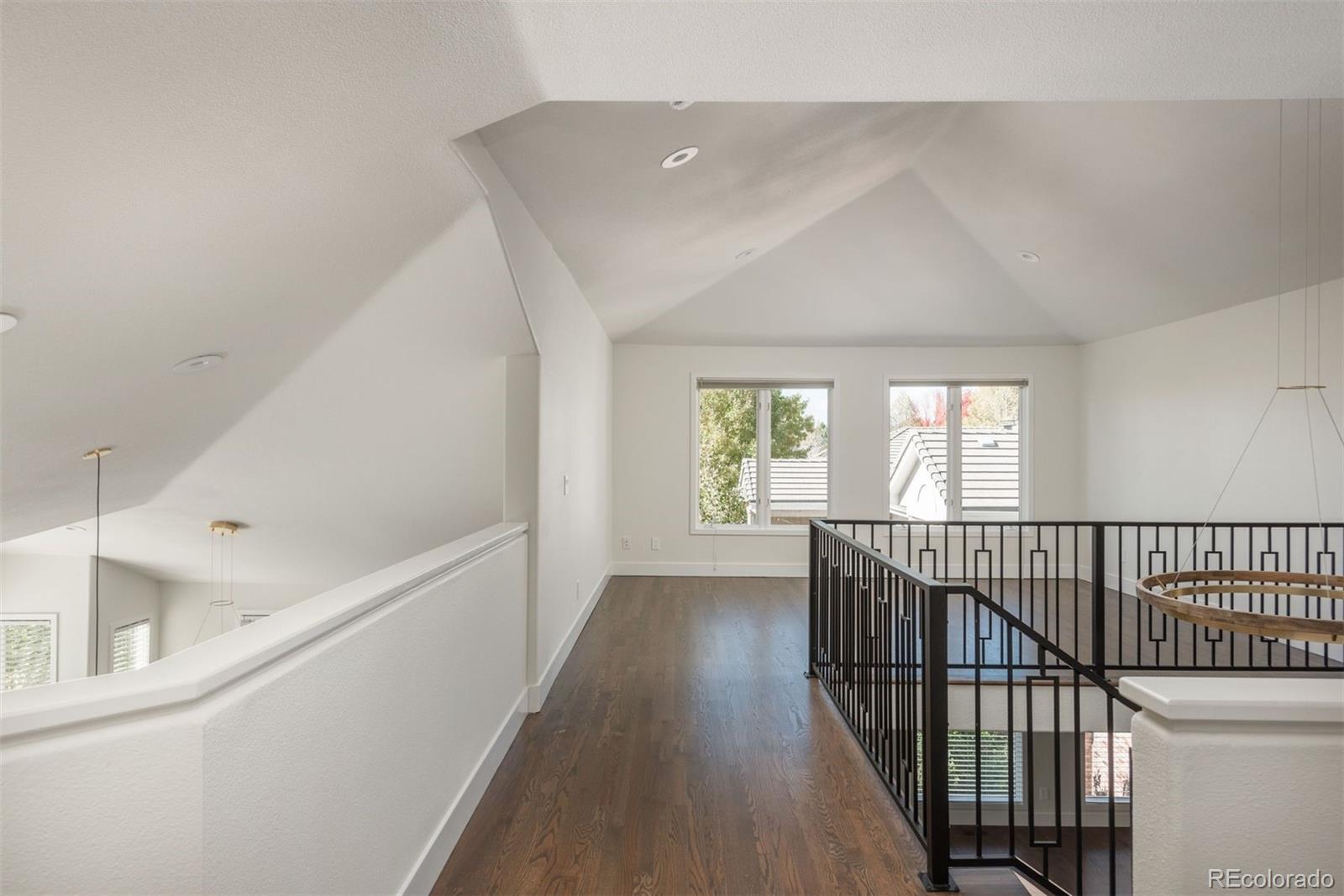 60 Golden Eagle Road