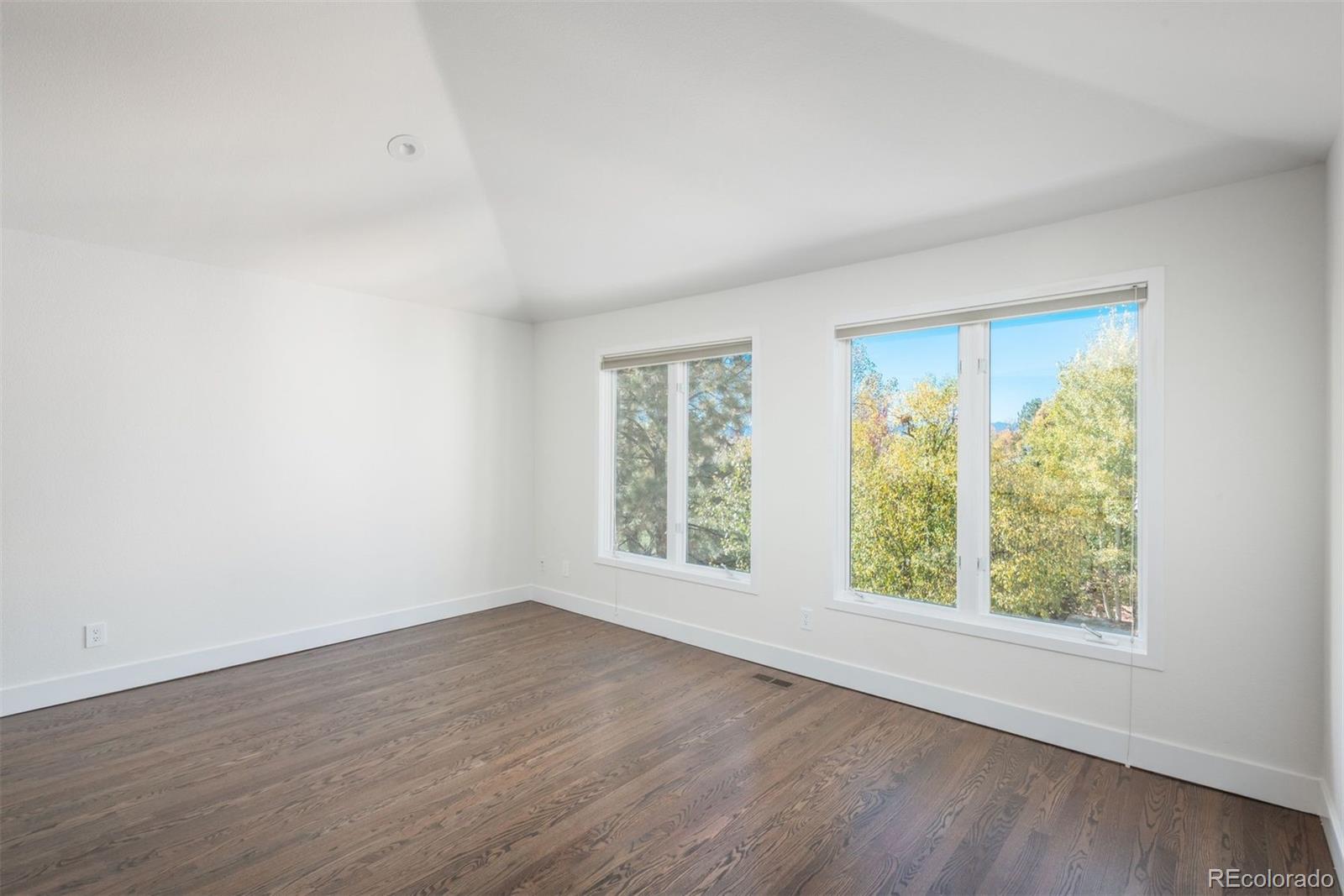 60 Golden Eagle Road