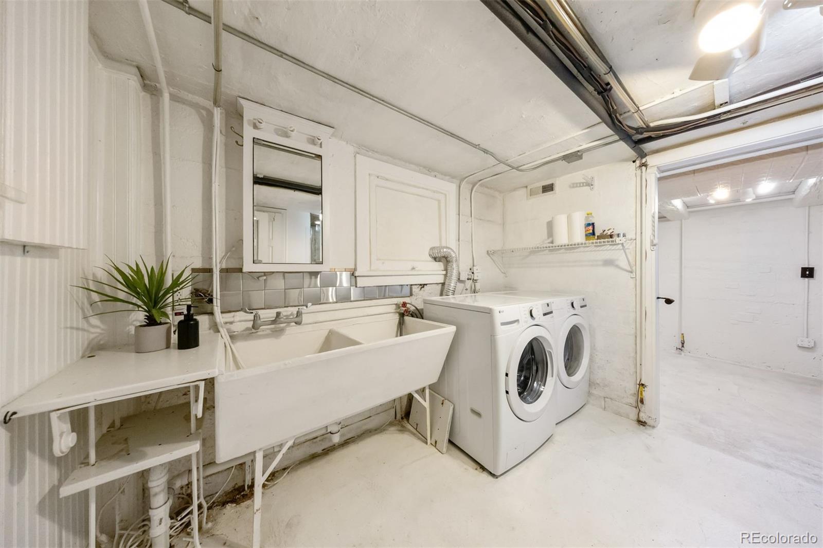 1320 N Humboldt Street