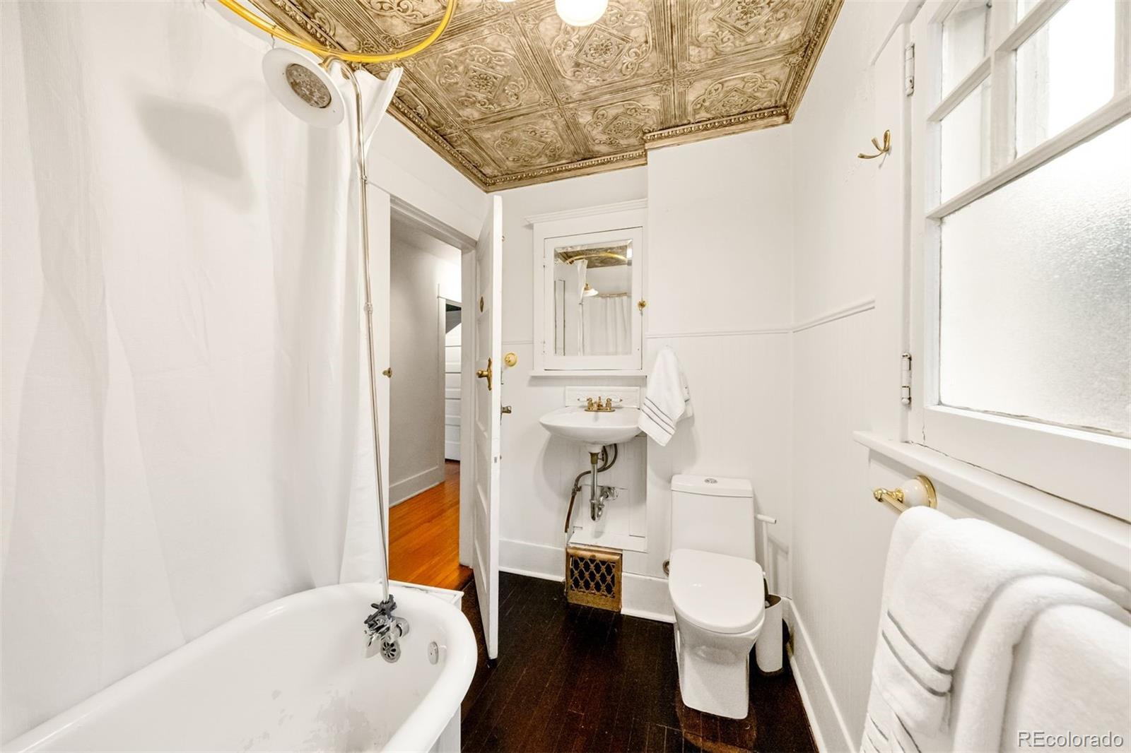 1320 N Humboldt Street