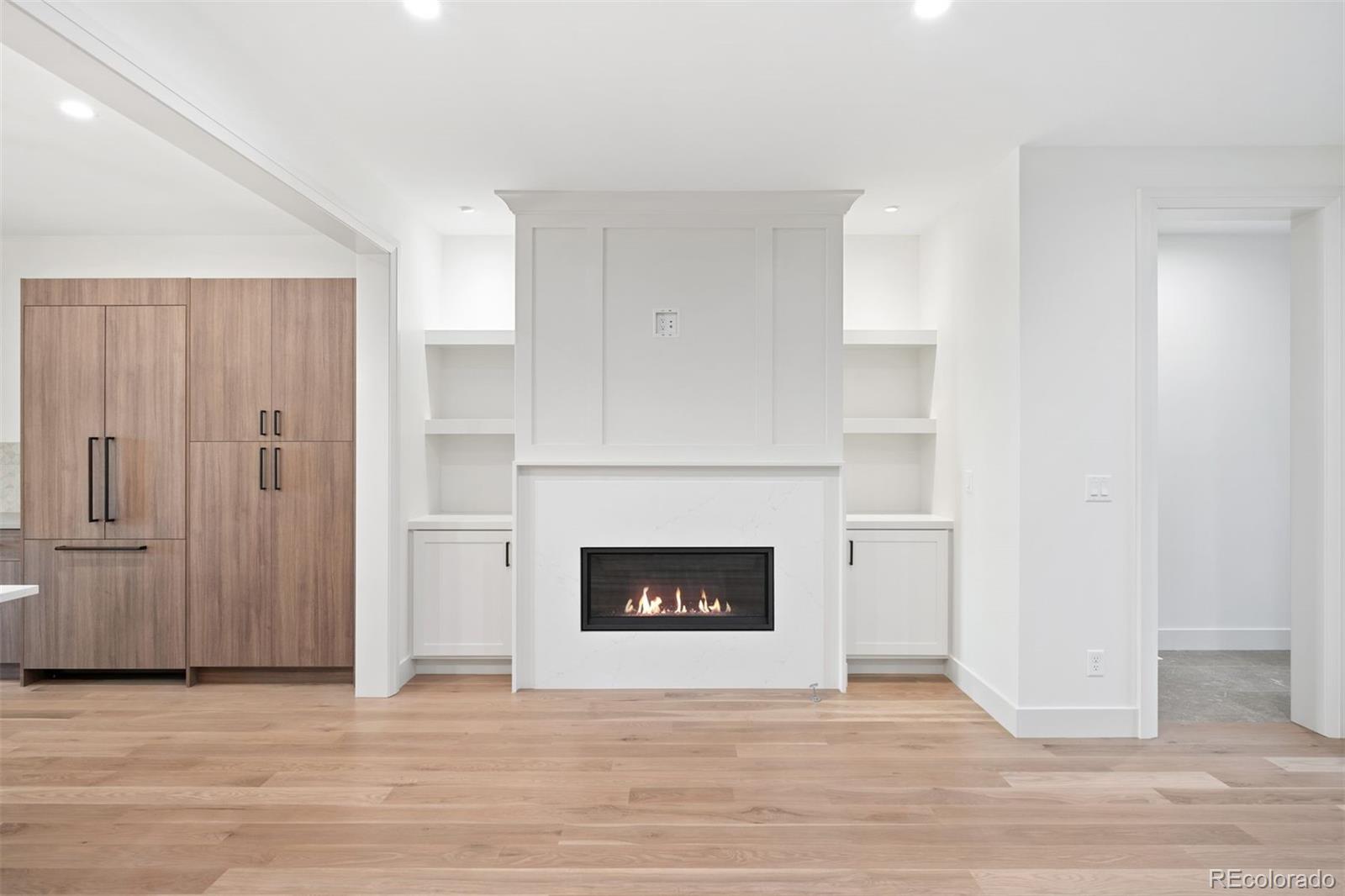 552 Monroe Street