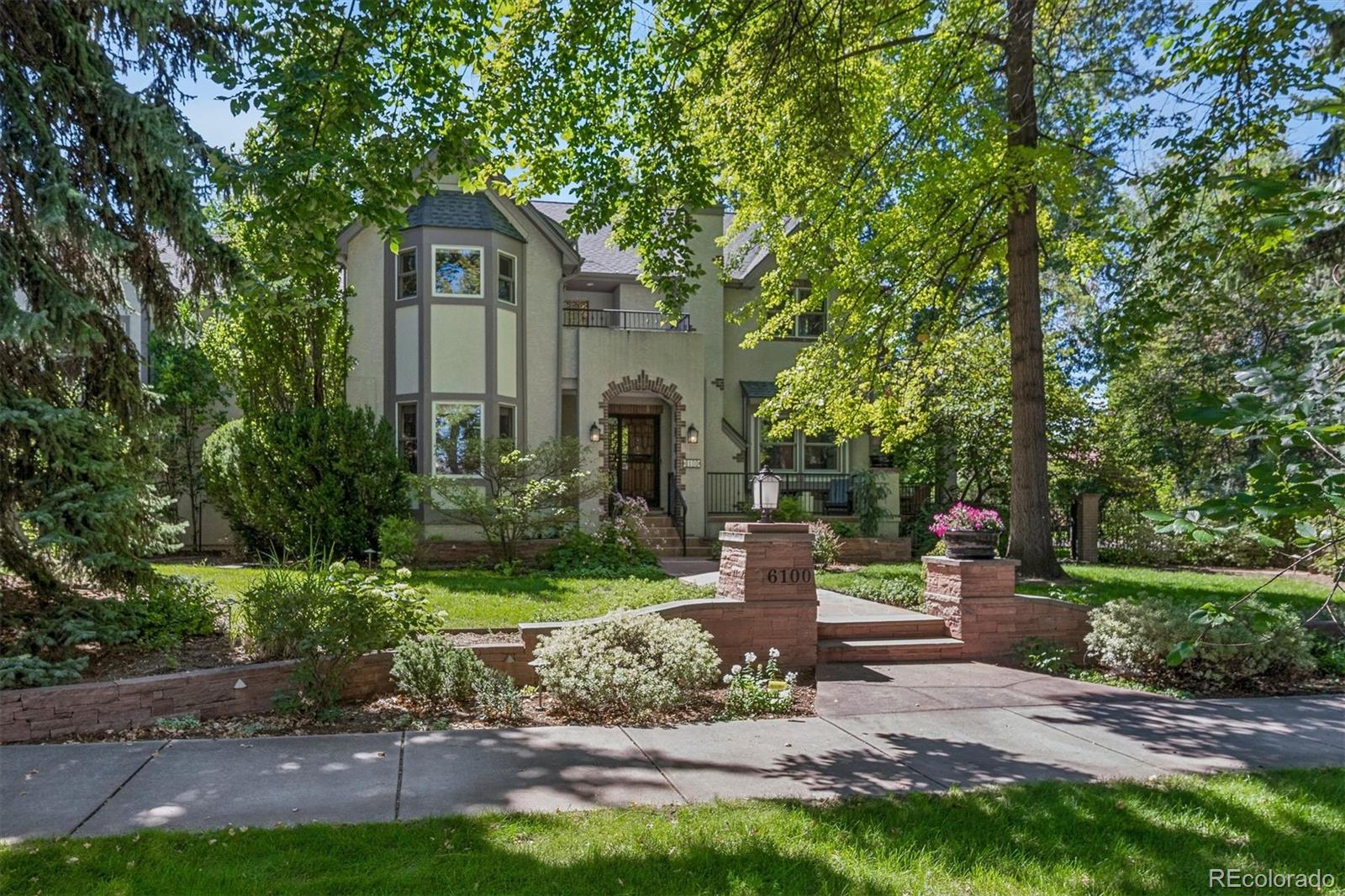 6100 Montview Boulevard