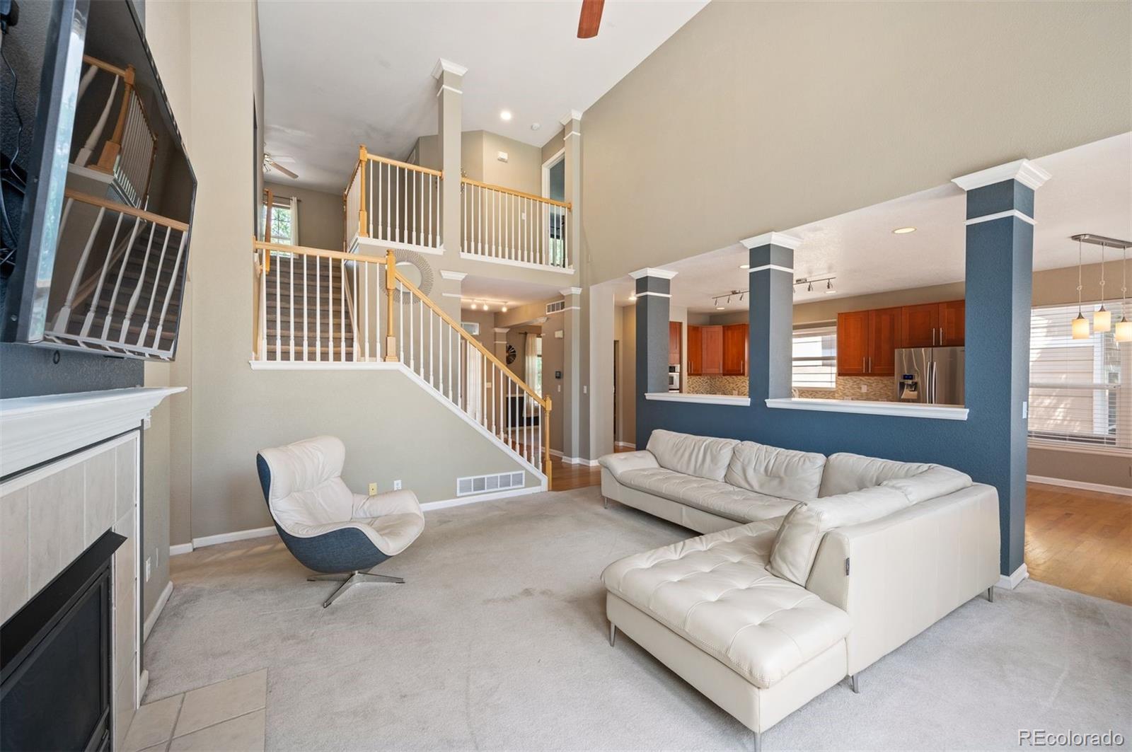 9705 Carr Circle