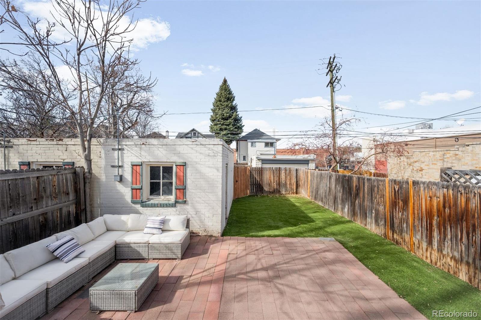 567 N Marion Street