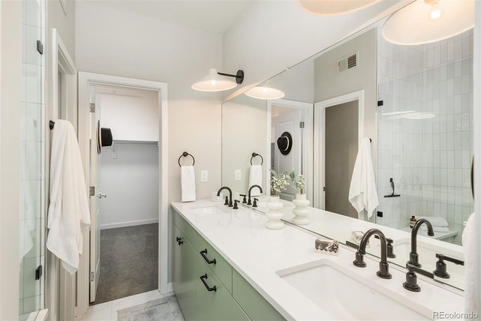 2602 W 24th Avenue Unit: 7