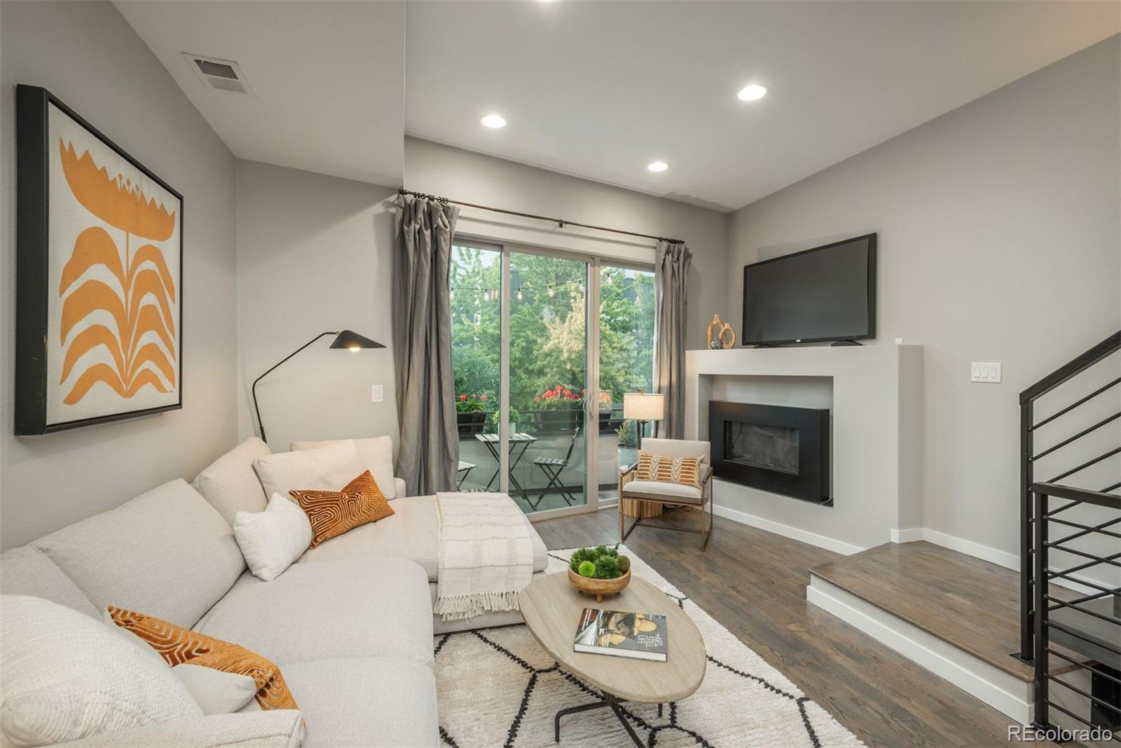 2602 W 24th Avenue Unit: 7