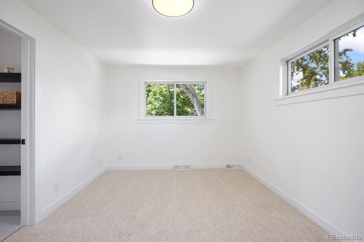 3851 S Quebec Street Unit: 200