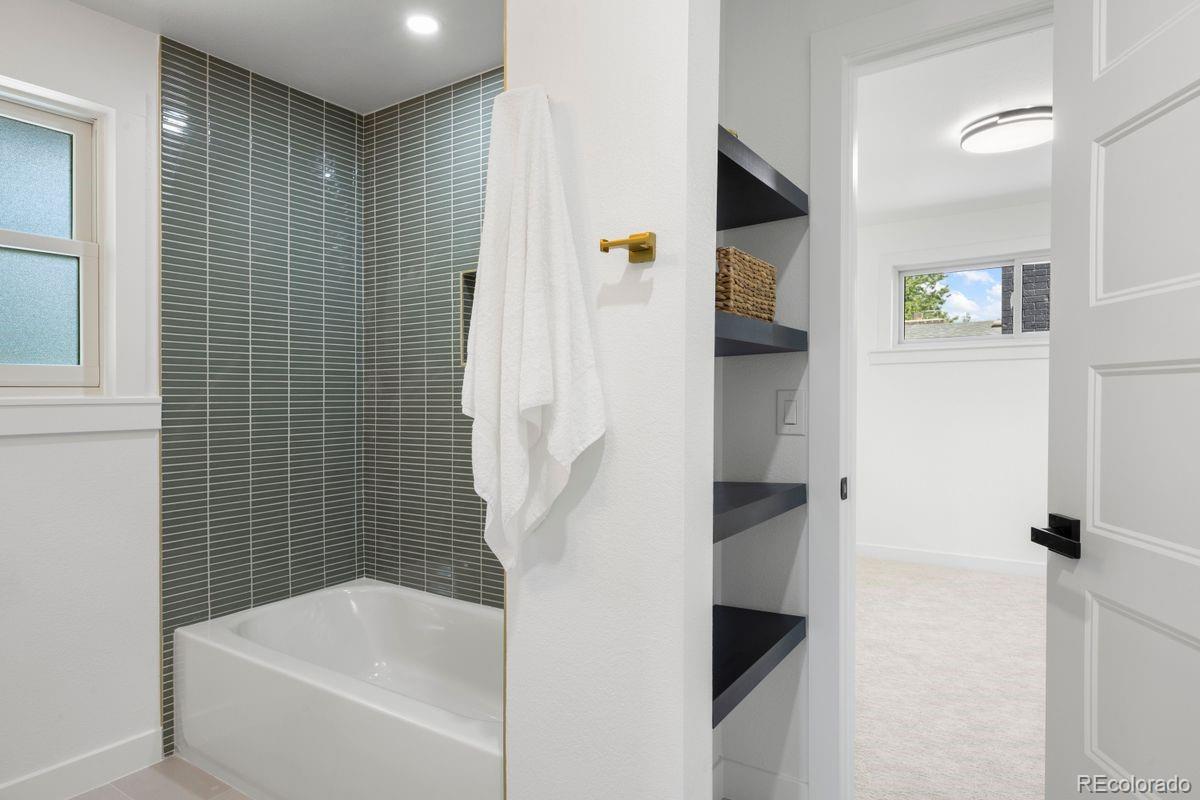 3851 S Quebec Street Unit: 200