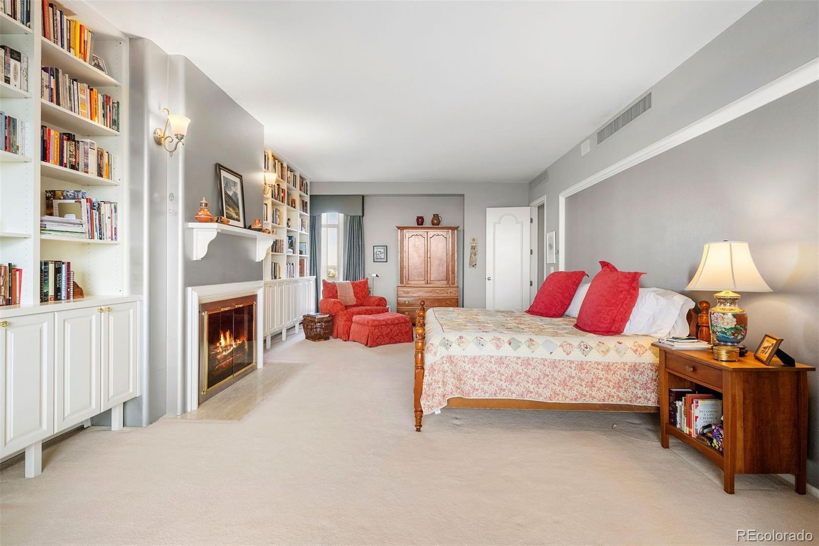 1201 N Williams Street Unit: 18A