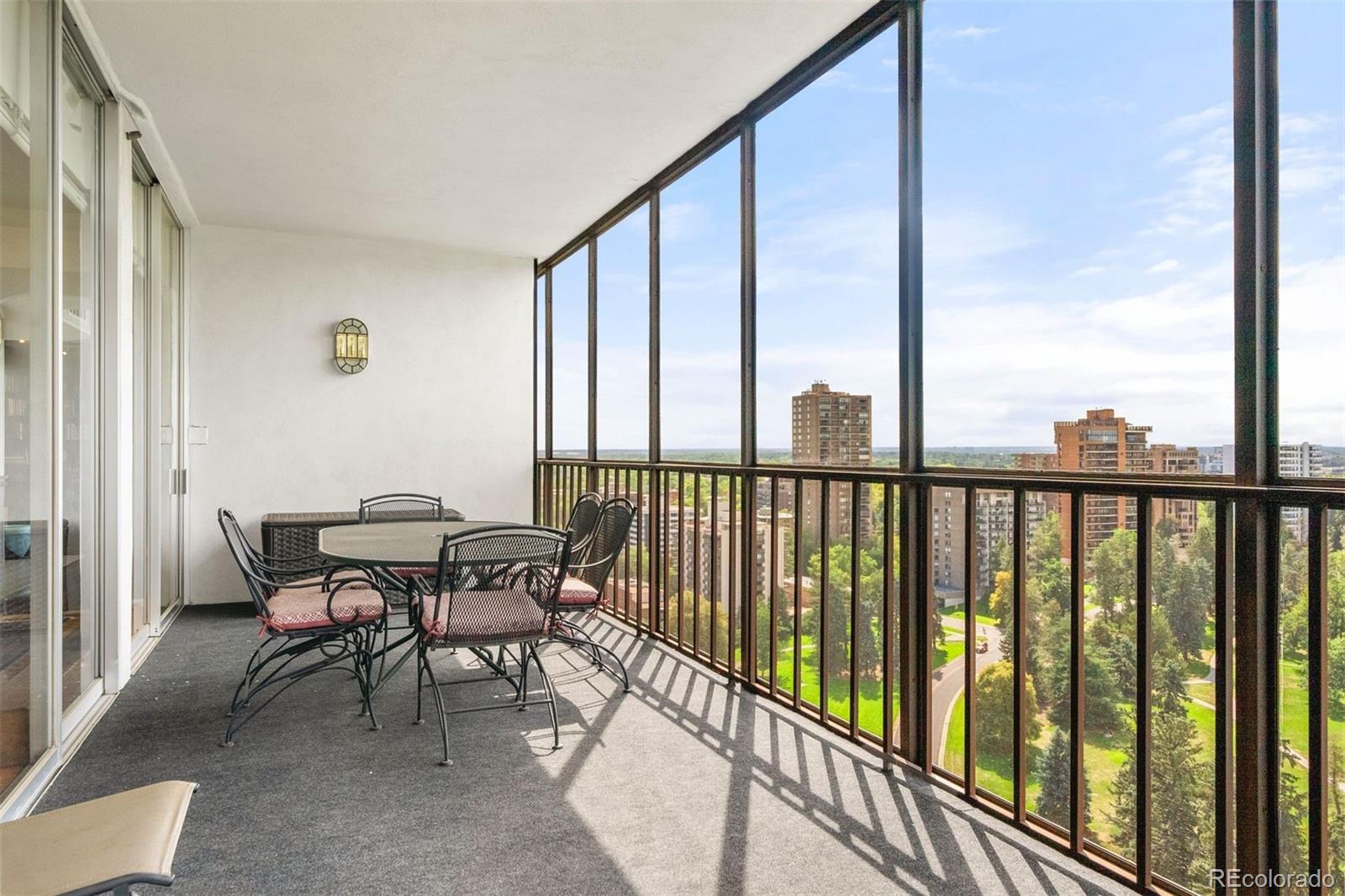 1201 N Williams Street Unit: 18A