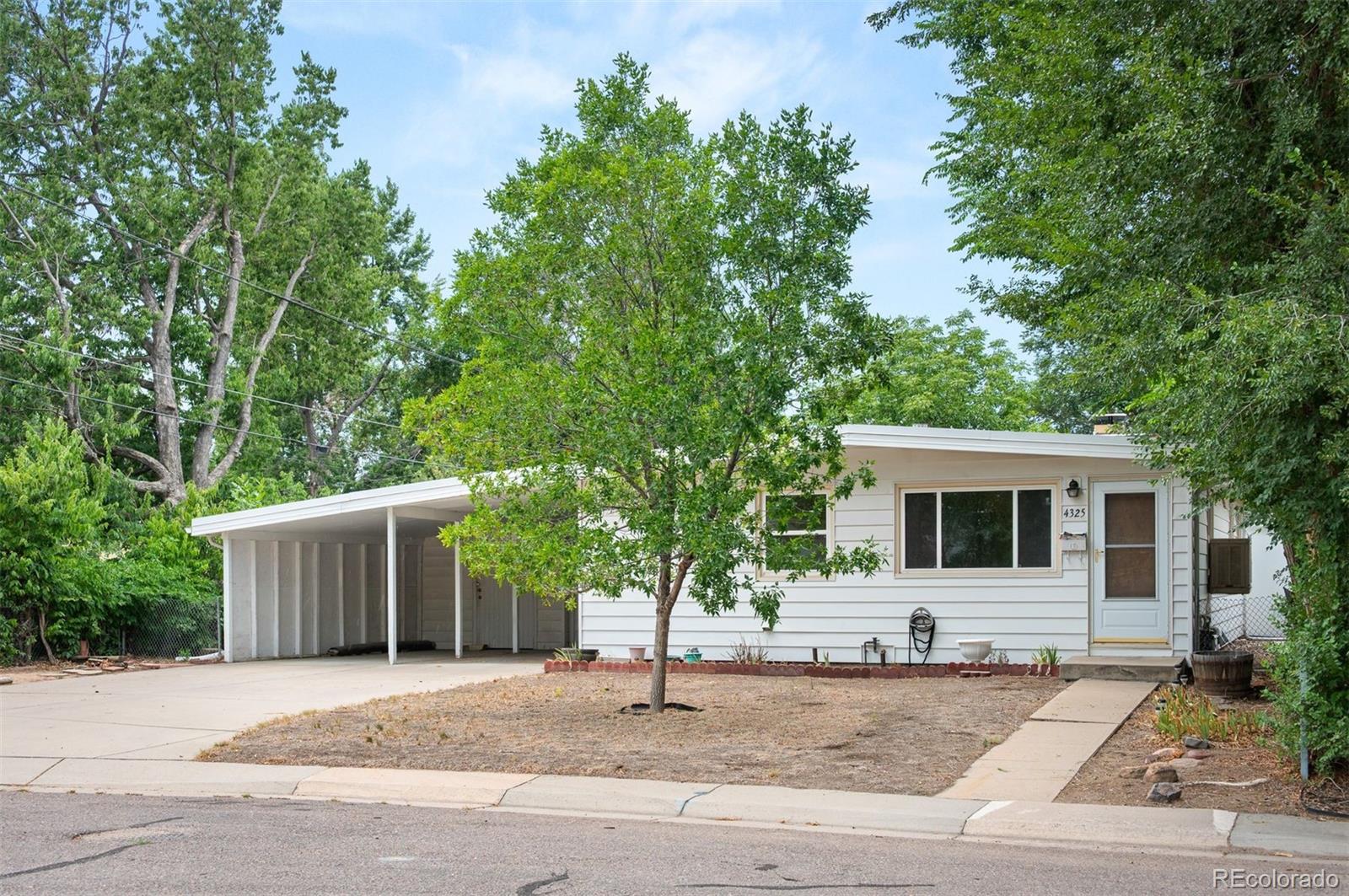 4325 S Jason Court