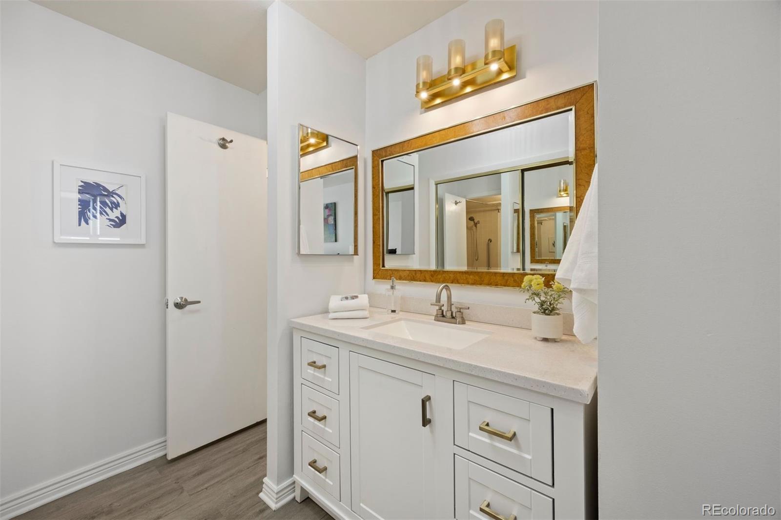 5955 E 10th Avenue Unit: 104