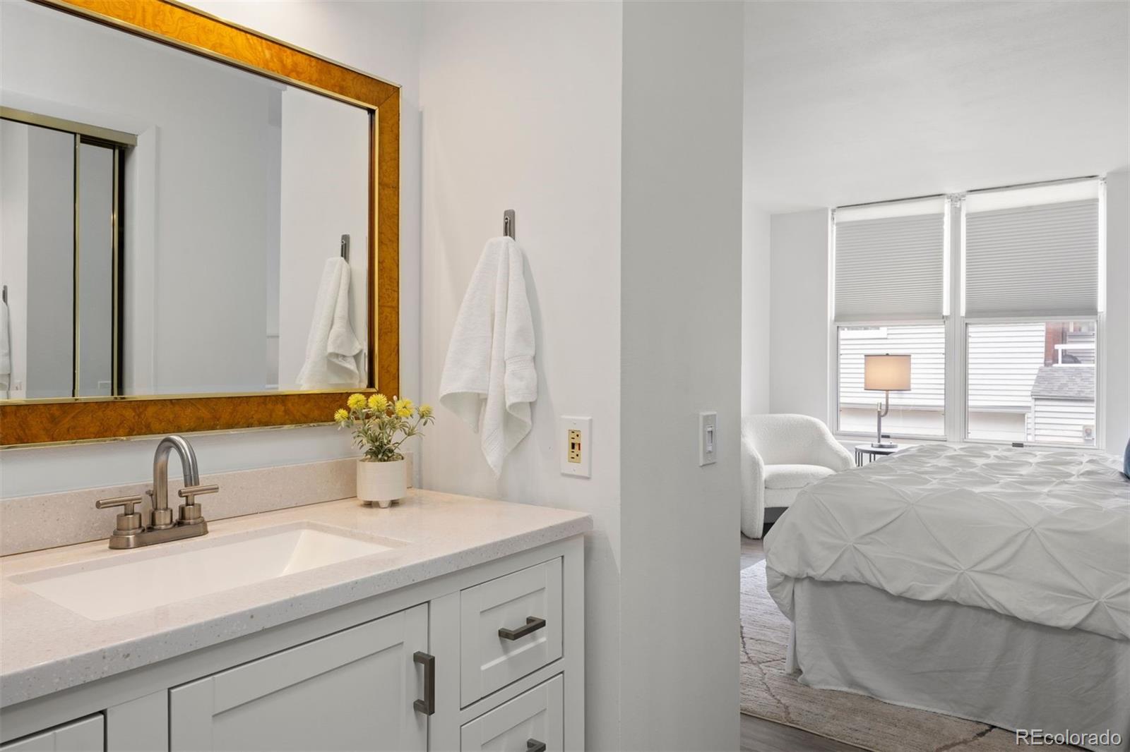 5955 E 10th Avenue Unit: 104