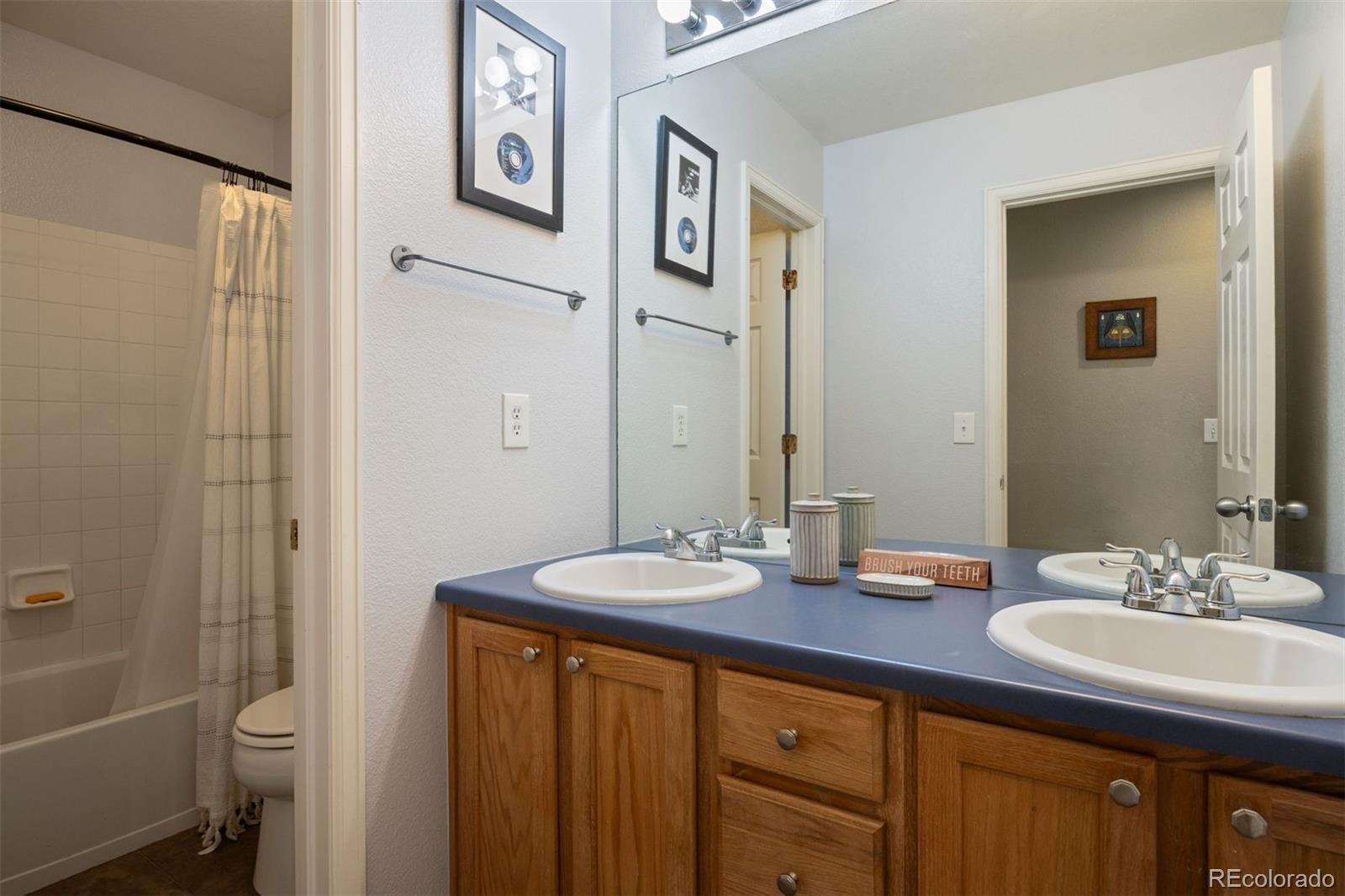 8399 Liverpool Circle