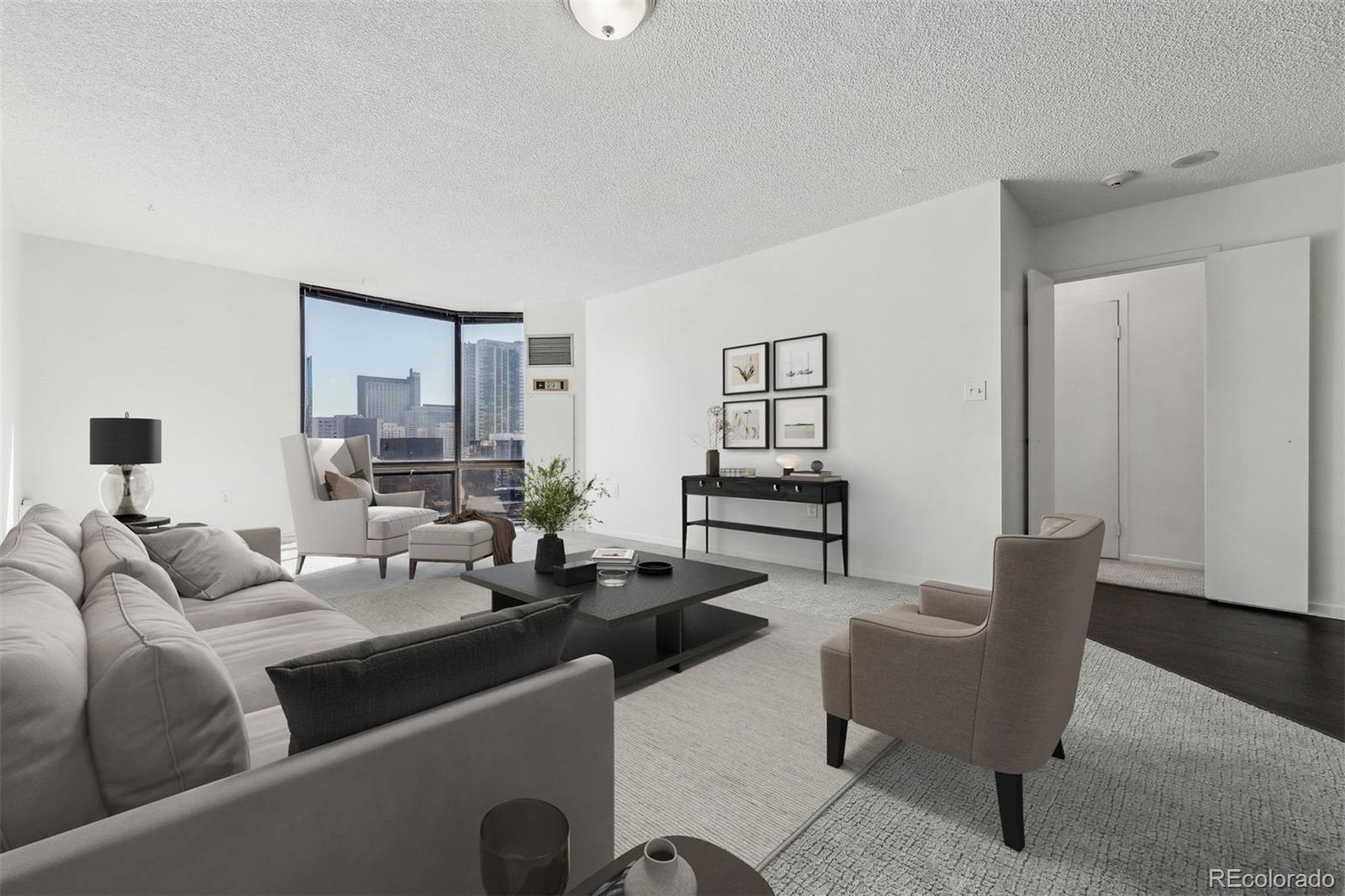 1625 Larimer Street Unit: 2004