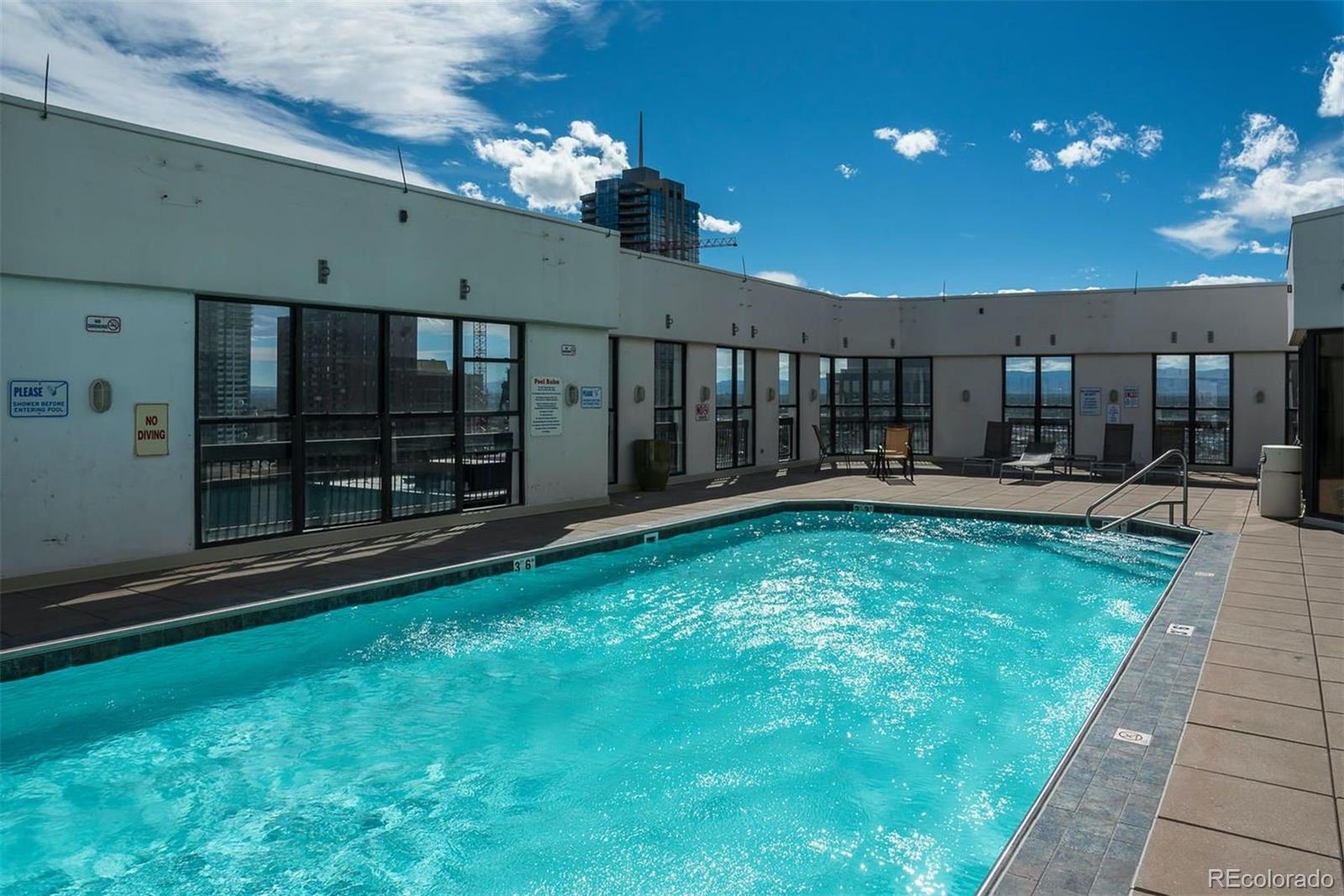 1625 Larimer Street Unit: 2004