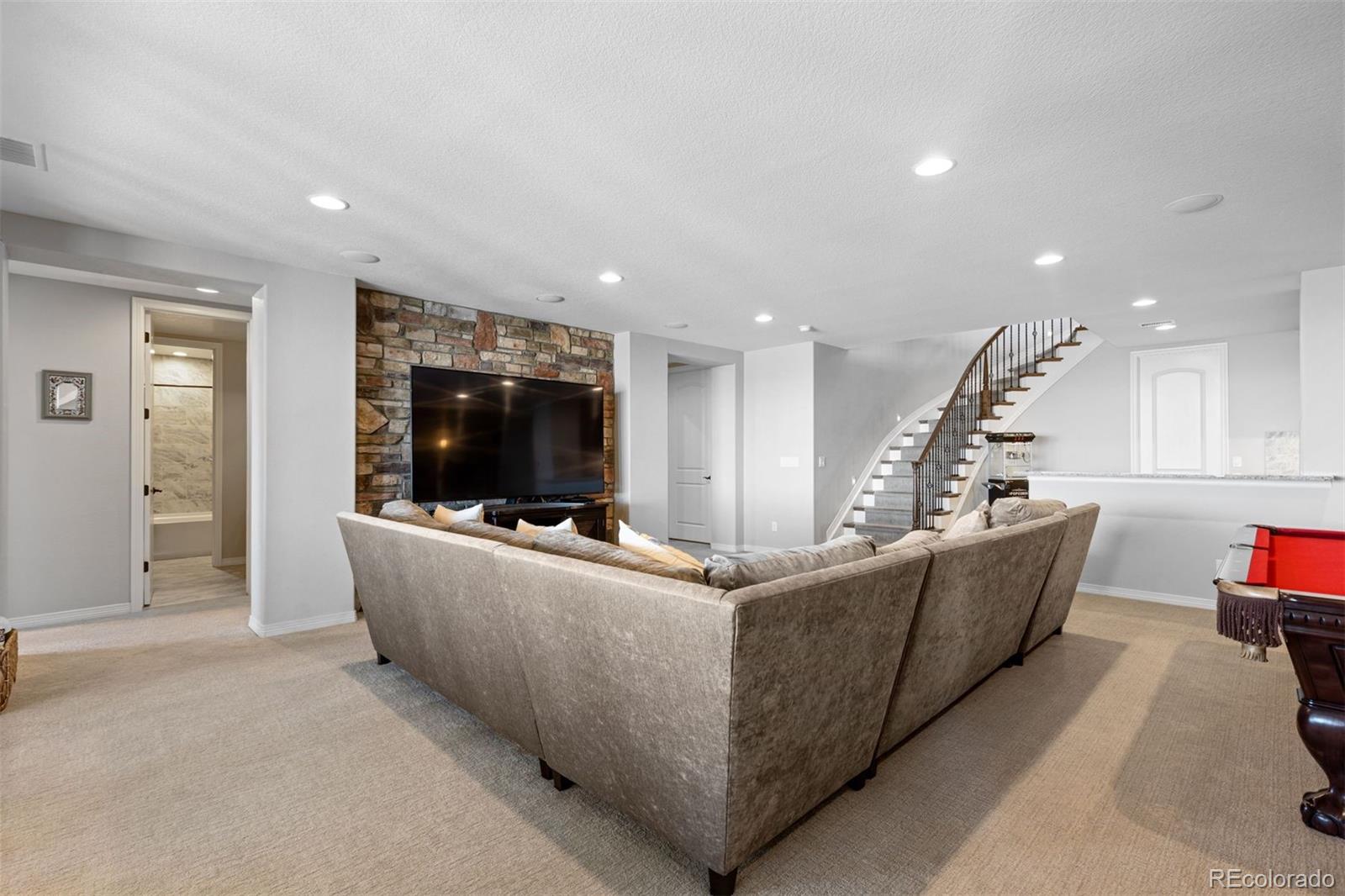 10640 Winding Pine Point