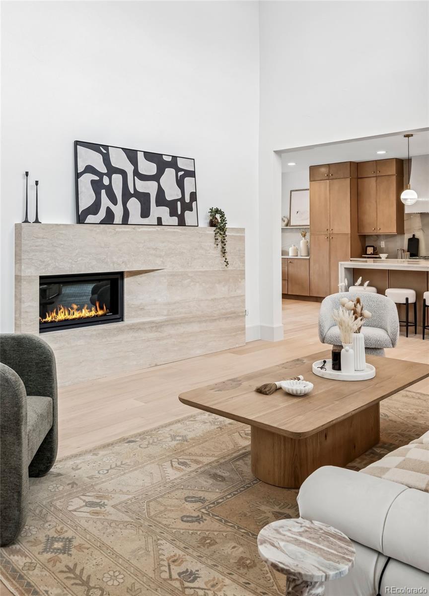 400 S Steele Street Unit: 63