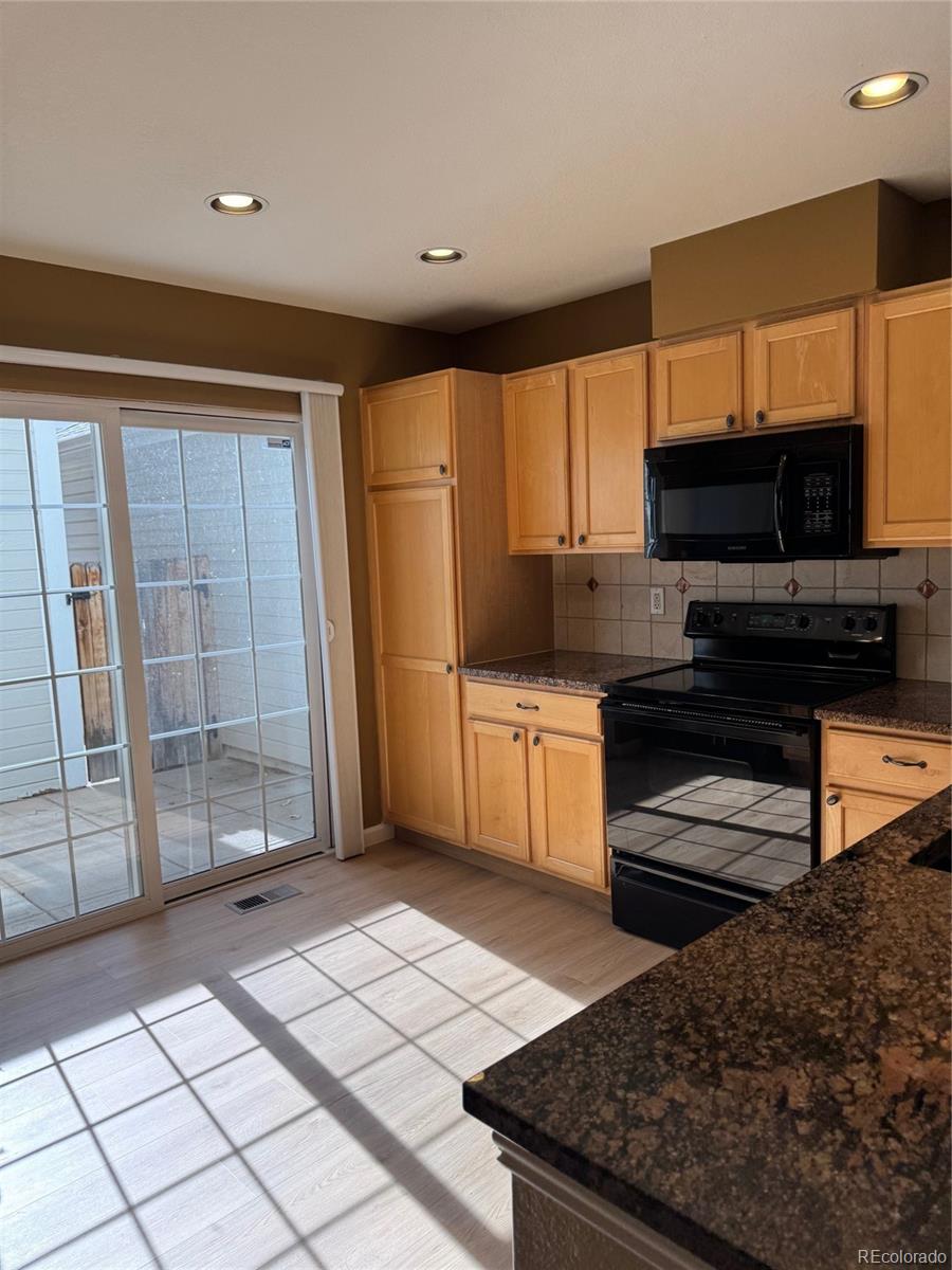 8300 Fairmount Drive Unit: U103