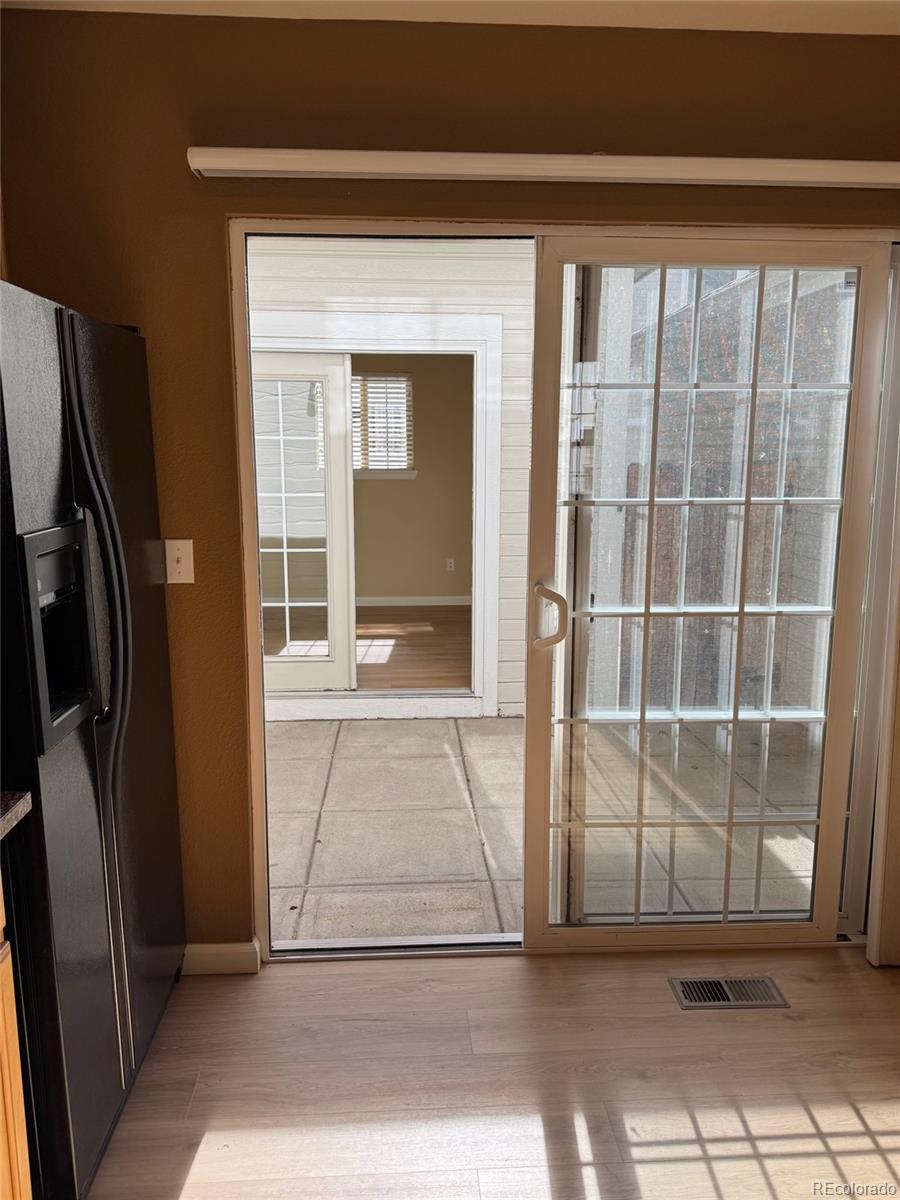 8300 Fairmount Drive Unit: U103