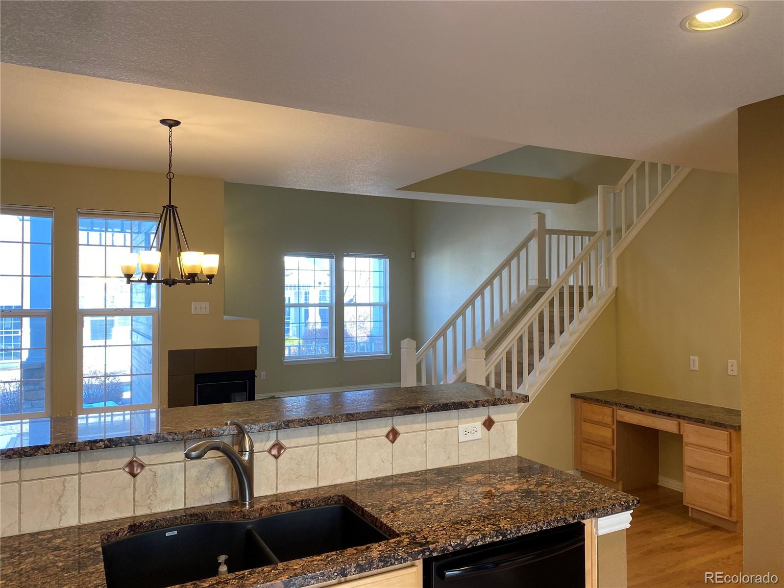 8300 Fairmount Drive Unit: U103