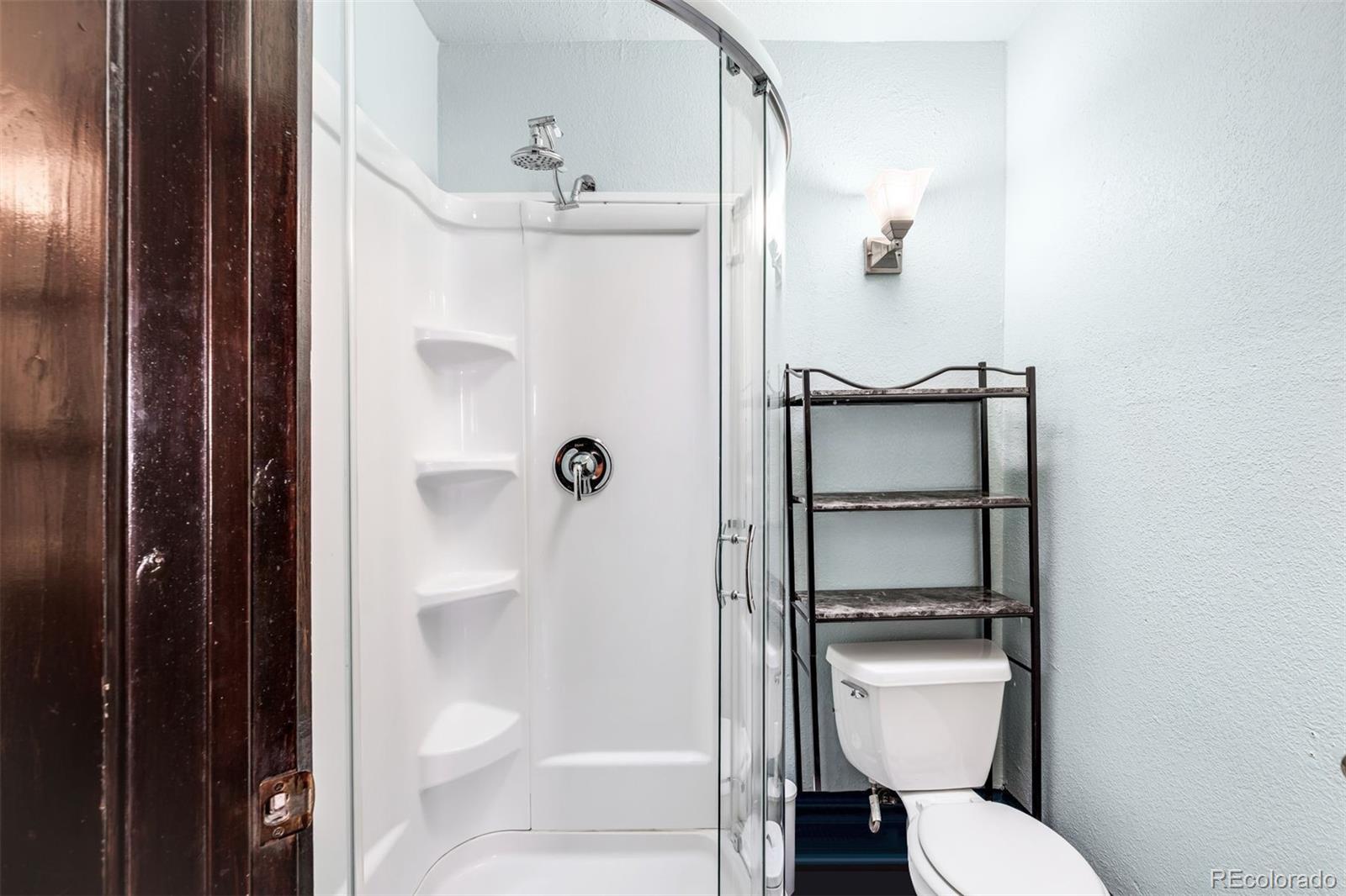 421 E Alameda Avenue