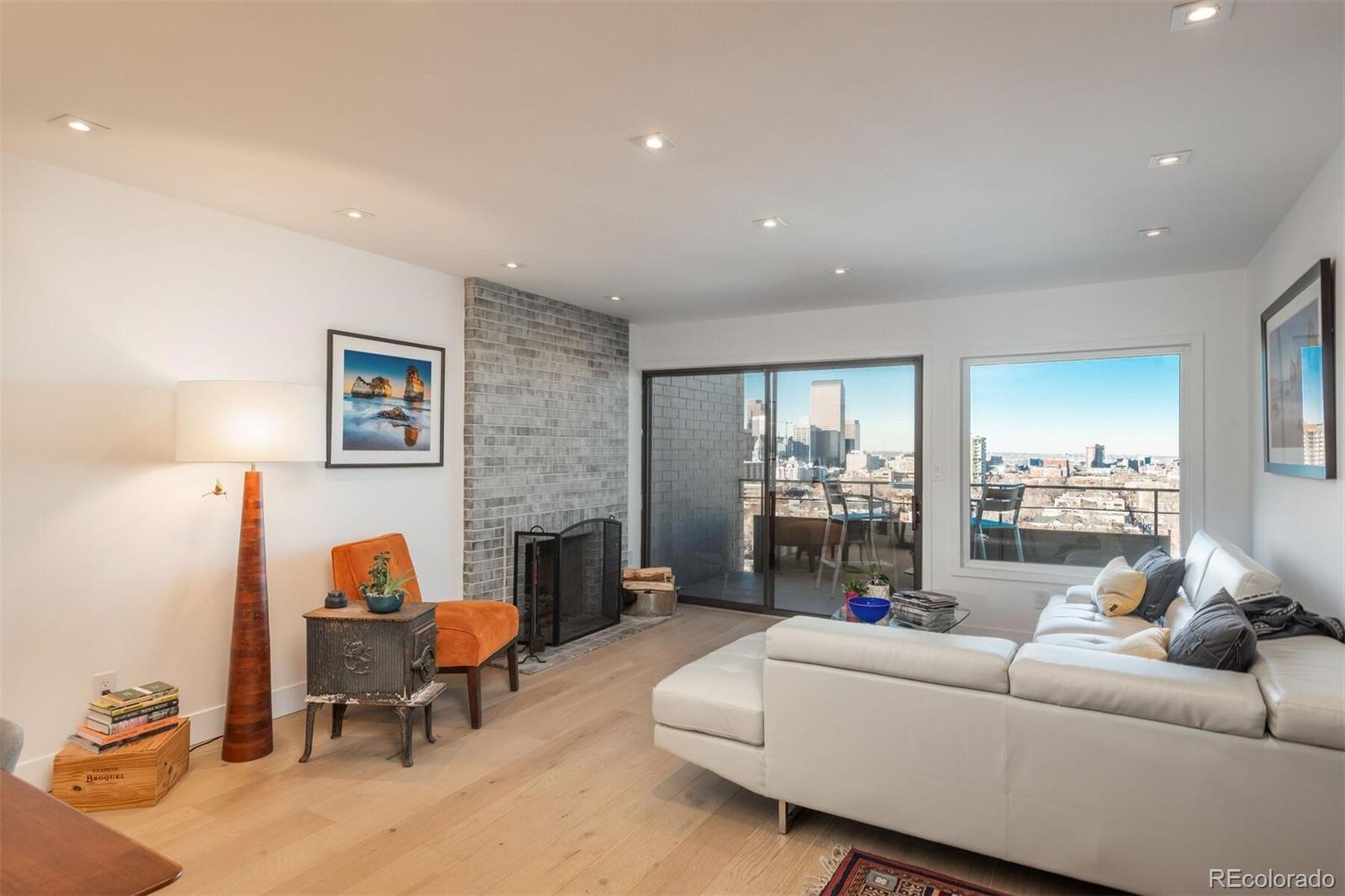 800 N Pearl Street Unit: 1201