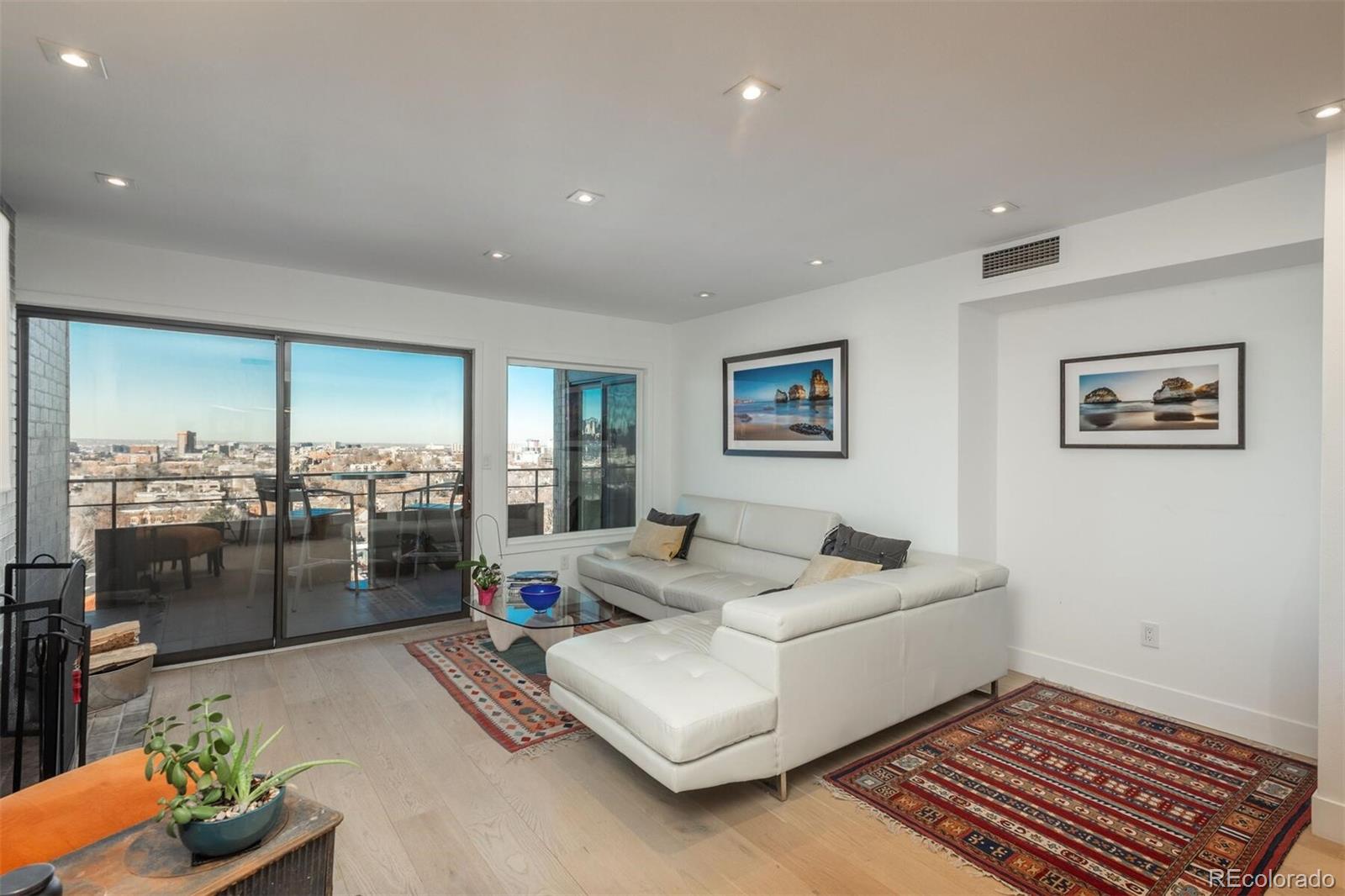 800 N Pearl Street Unit: 1201