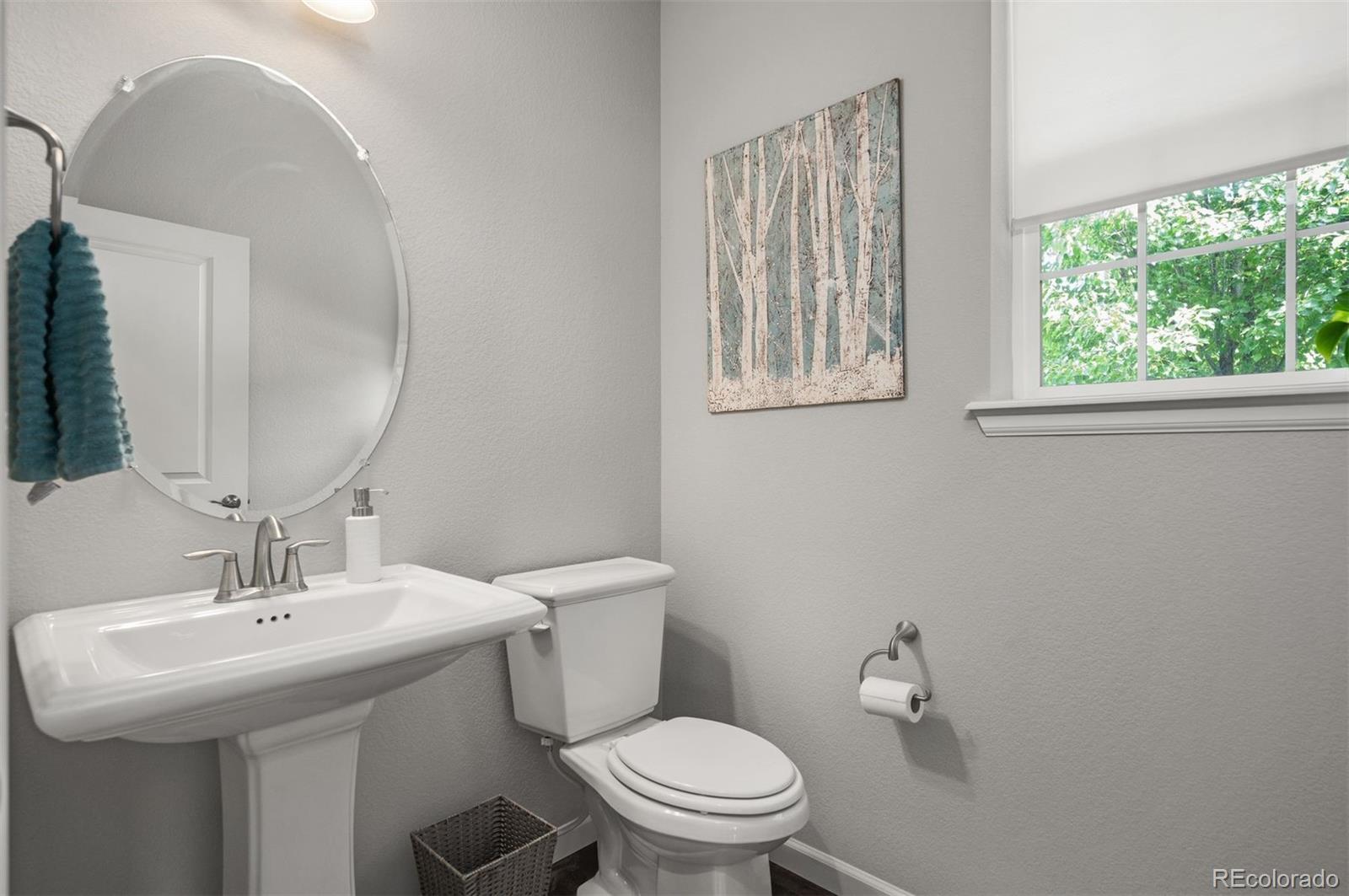 560 E Fremont Place
