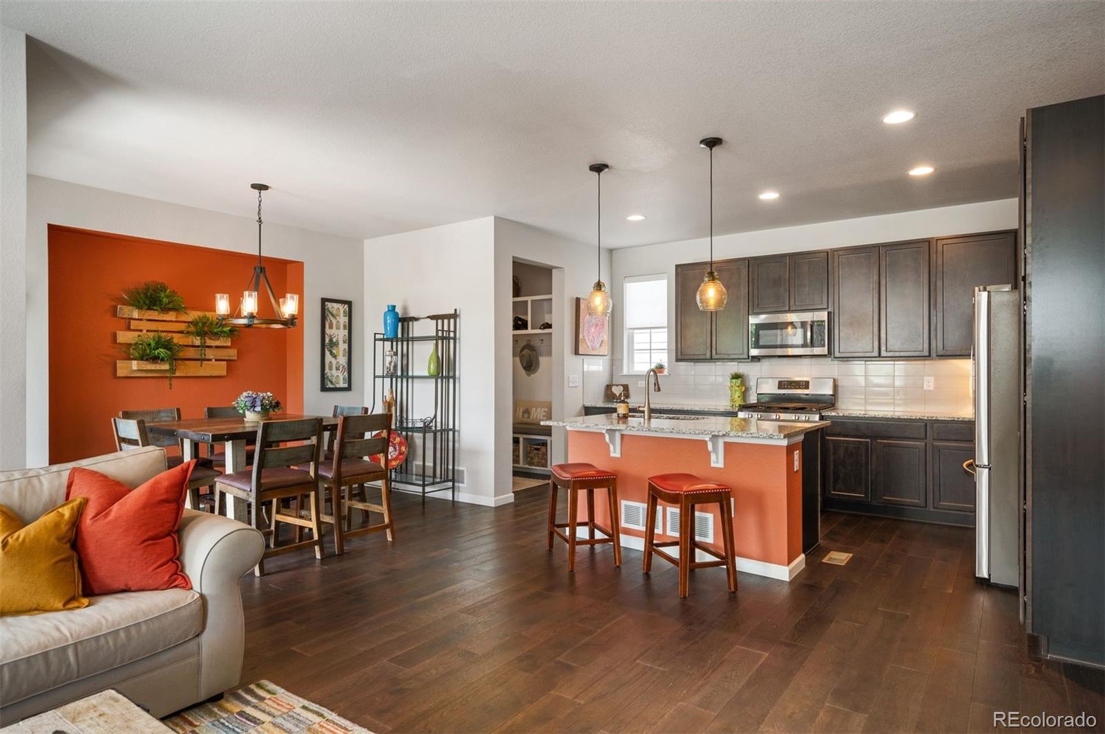 560 E Fremont Place