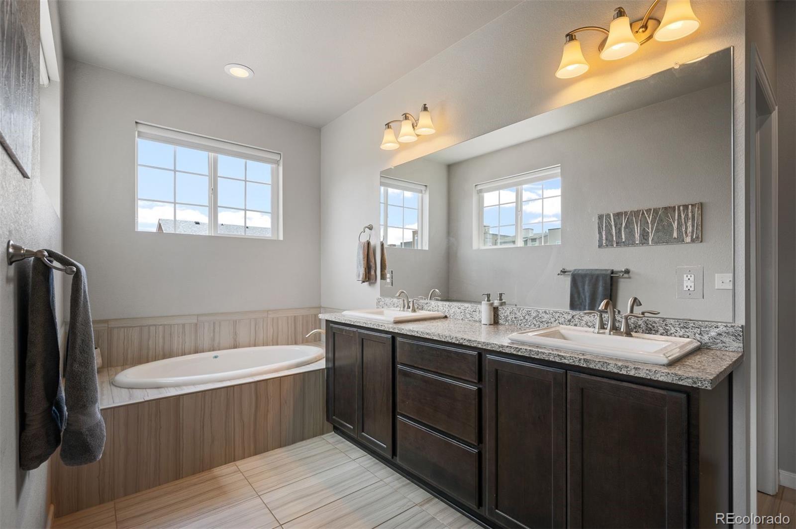 560 E Fremont Place