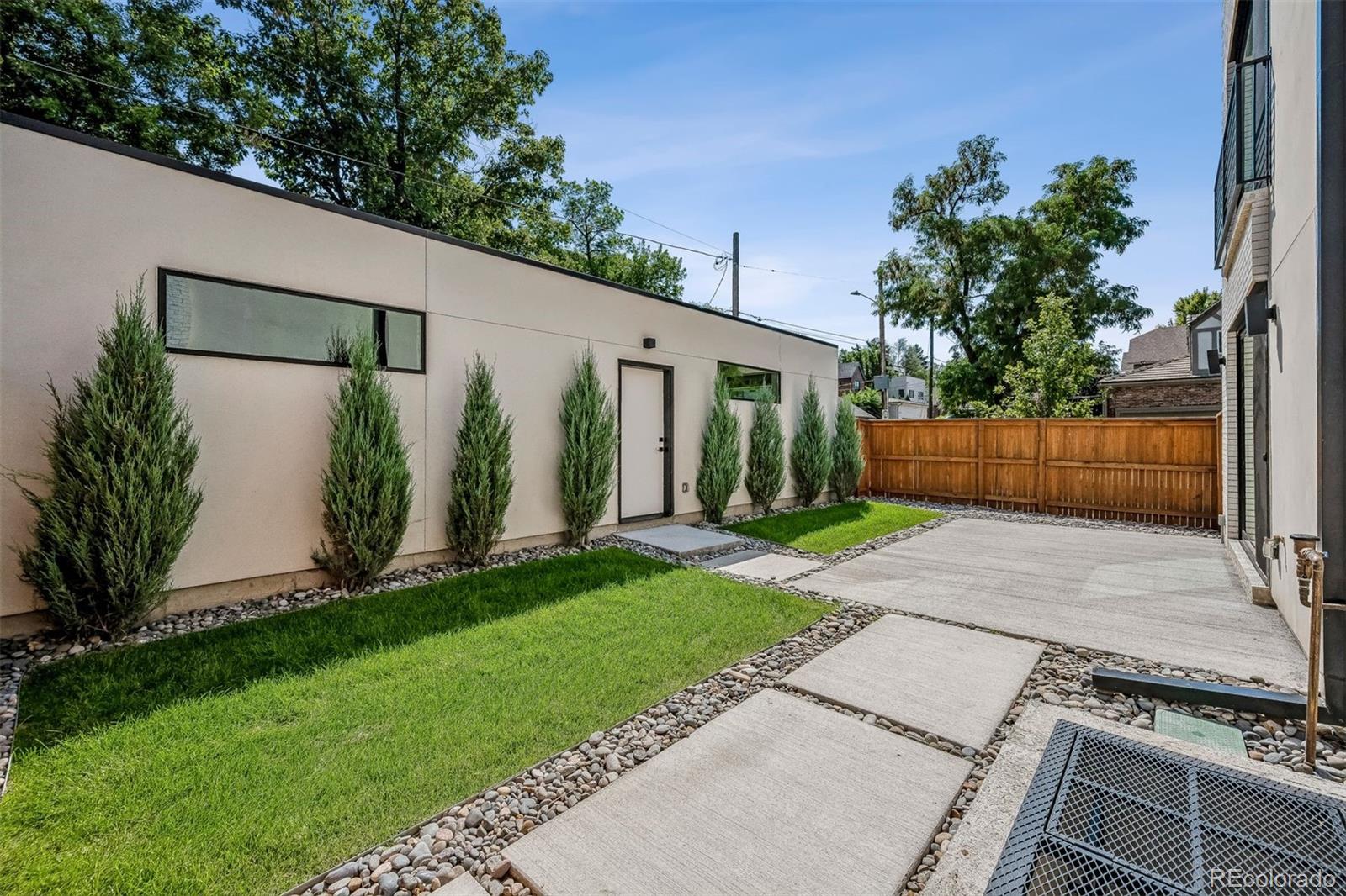 1135 E Virginia Avenue