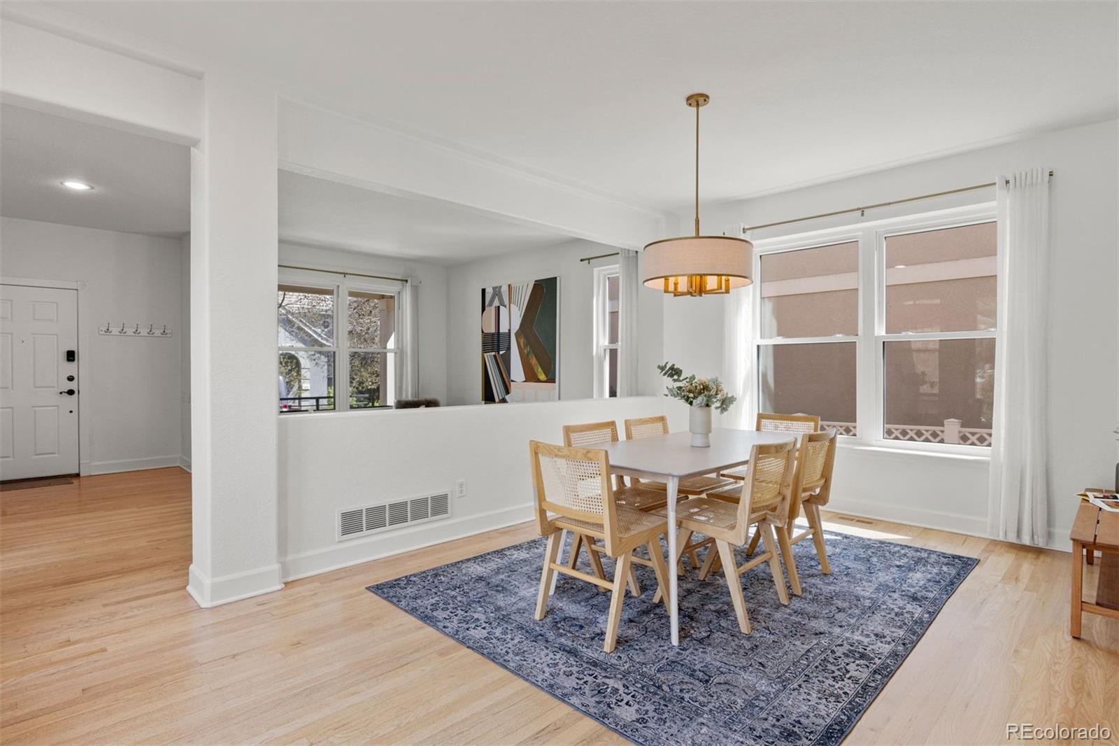 7602 E 8th Place