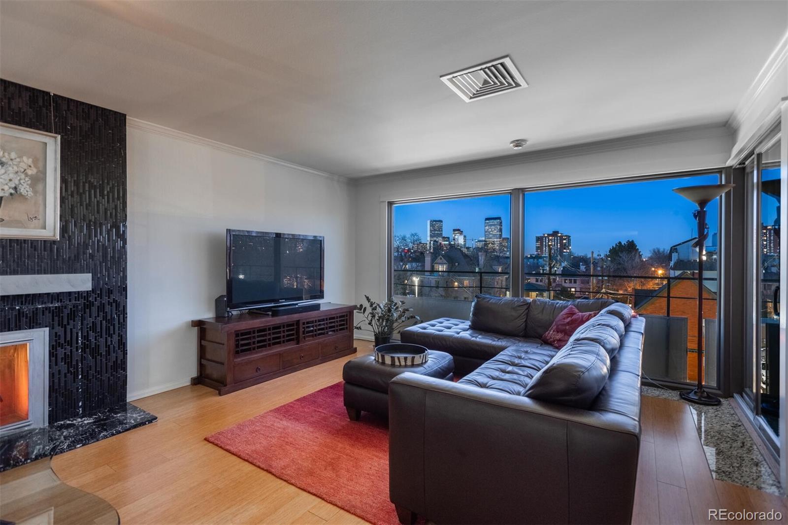 800 N Pearl Street Unit: 406