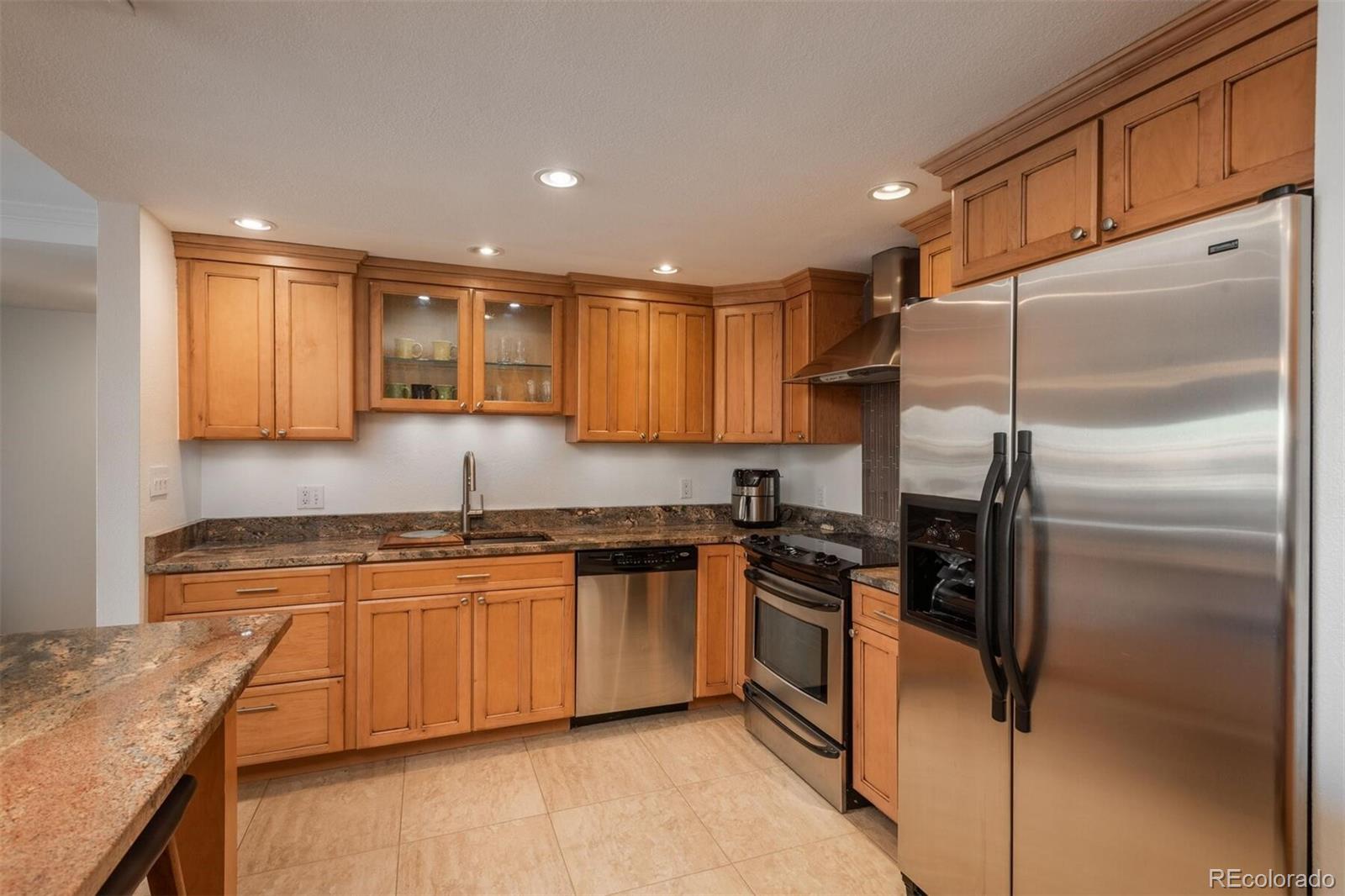 800 N Pearl Street Unit: 406