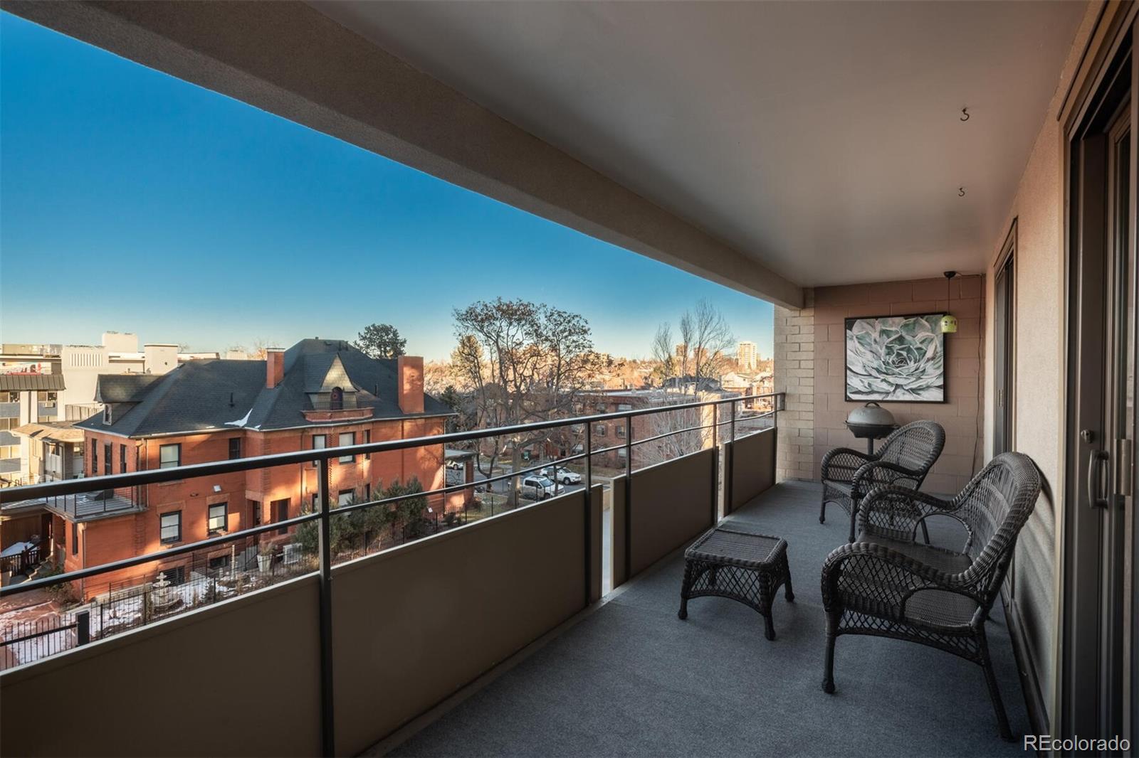 800 N Pearl Street Unit: 406