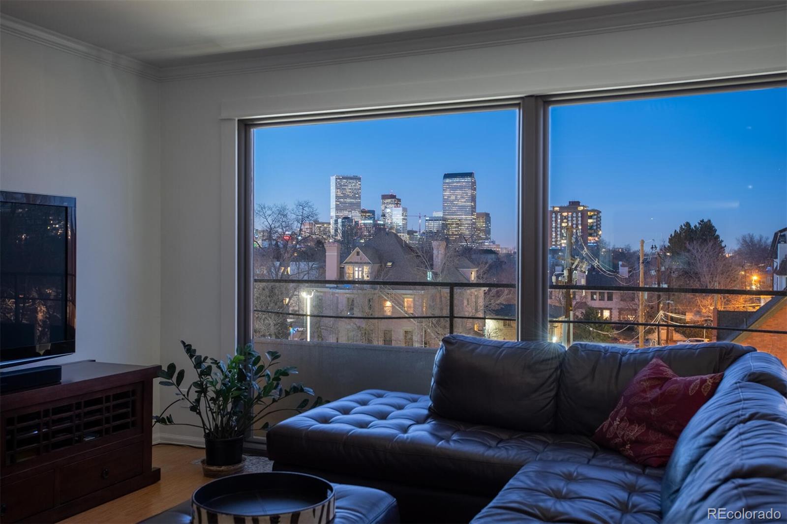800 N Pearl Street Unit: 406