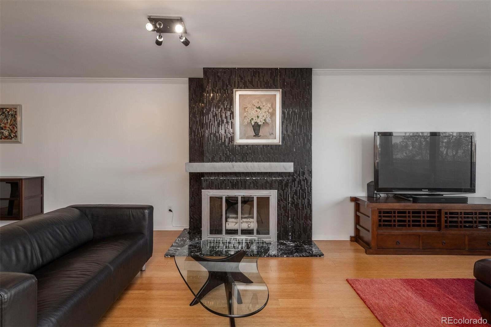 800 N Pearl Street Unit: 406