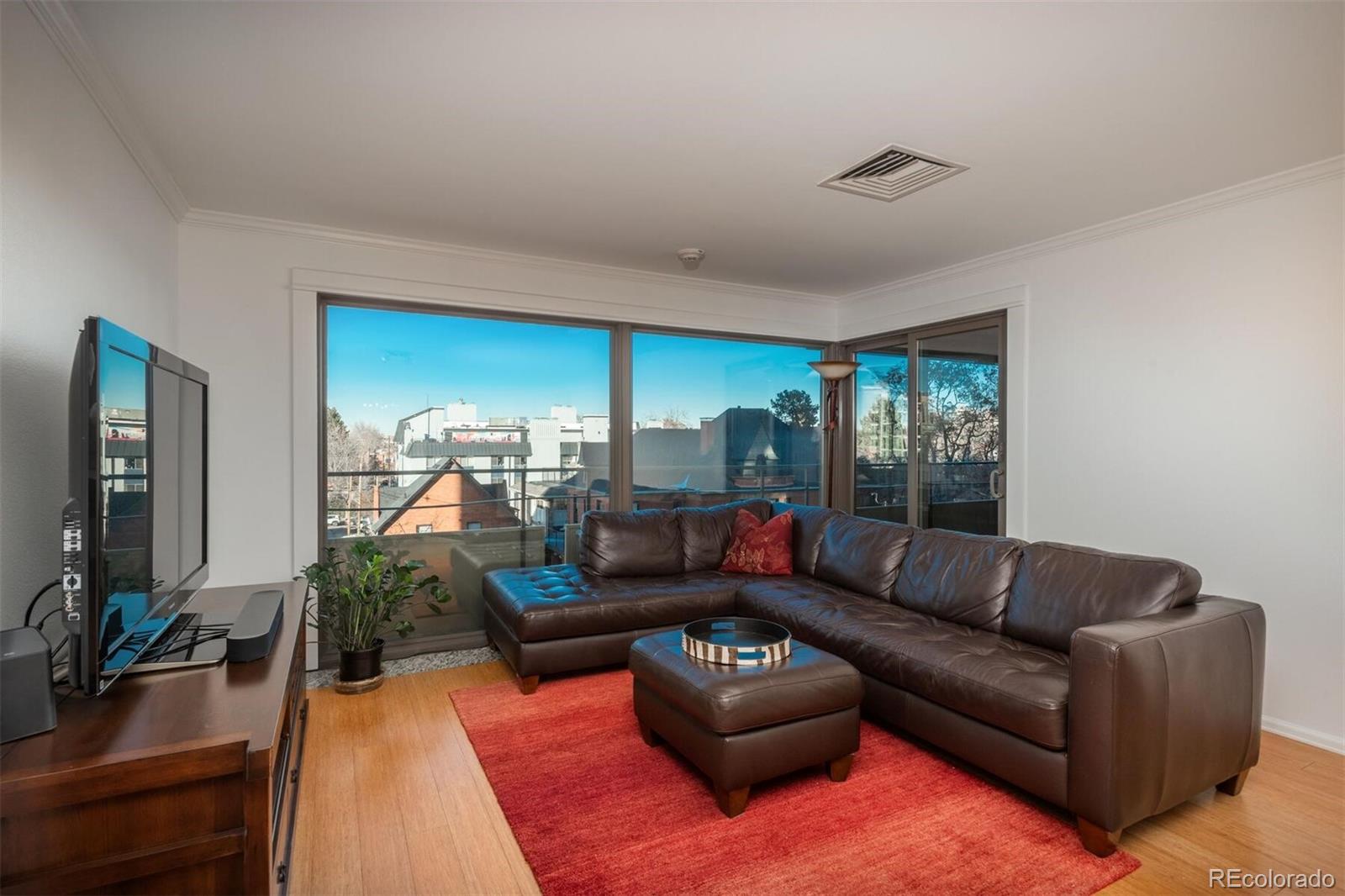 800 N Pearl Street Unit: 406
