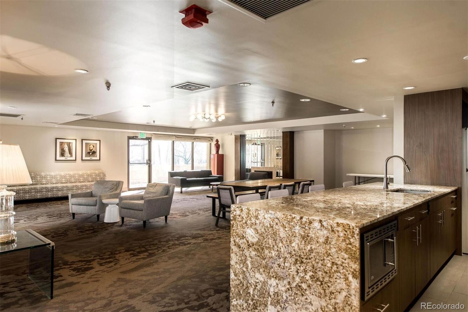 800 N Pearl Street Unit: 406