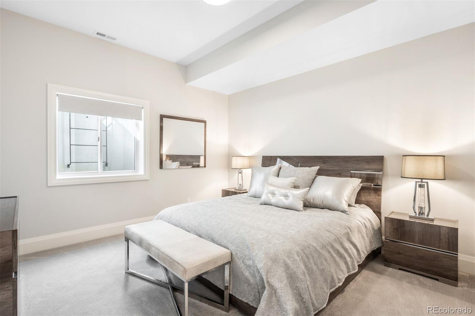 2821 E Cedar Avenue Unit: 2