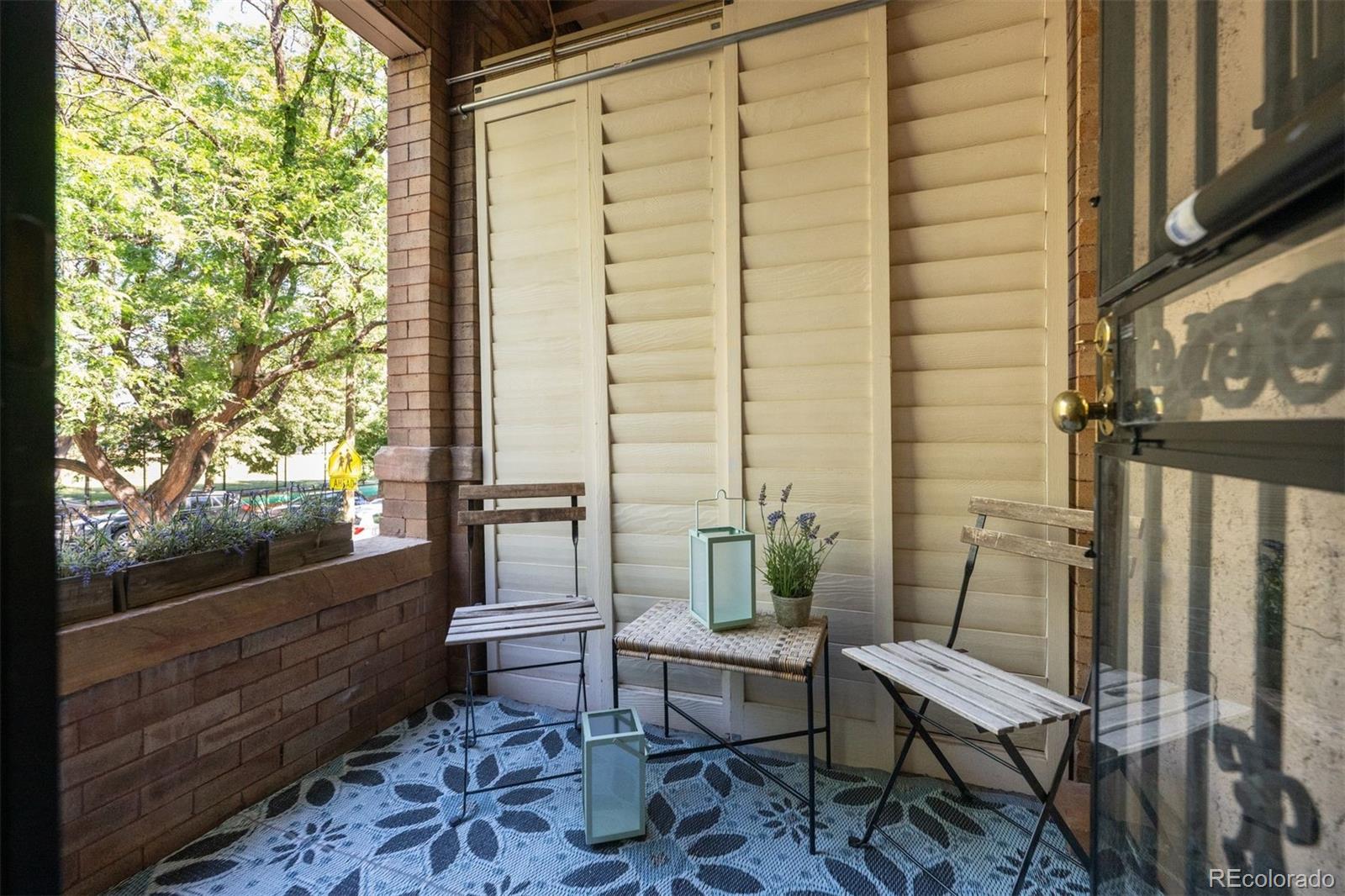 1266 N Emerson Street Unit: 2