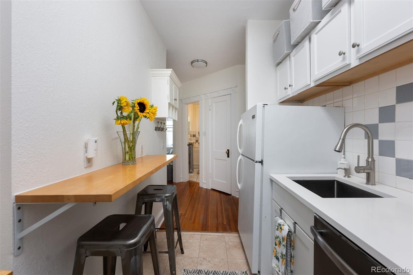1266 N Emerson Street Unit: 2